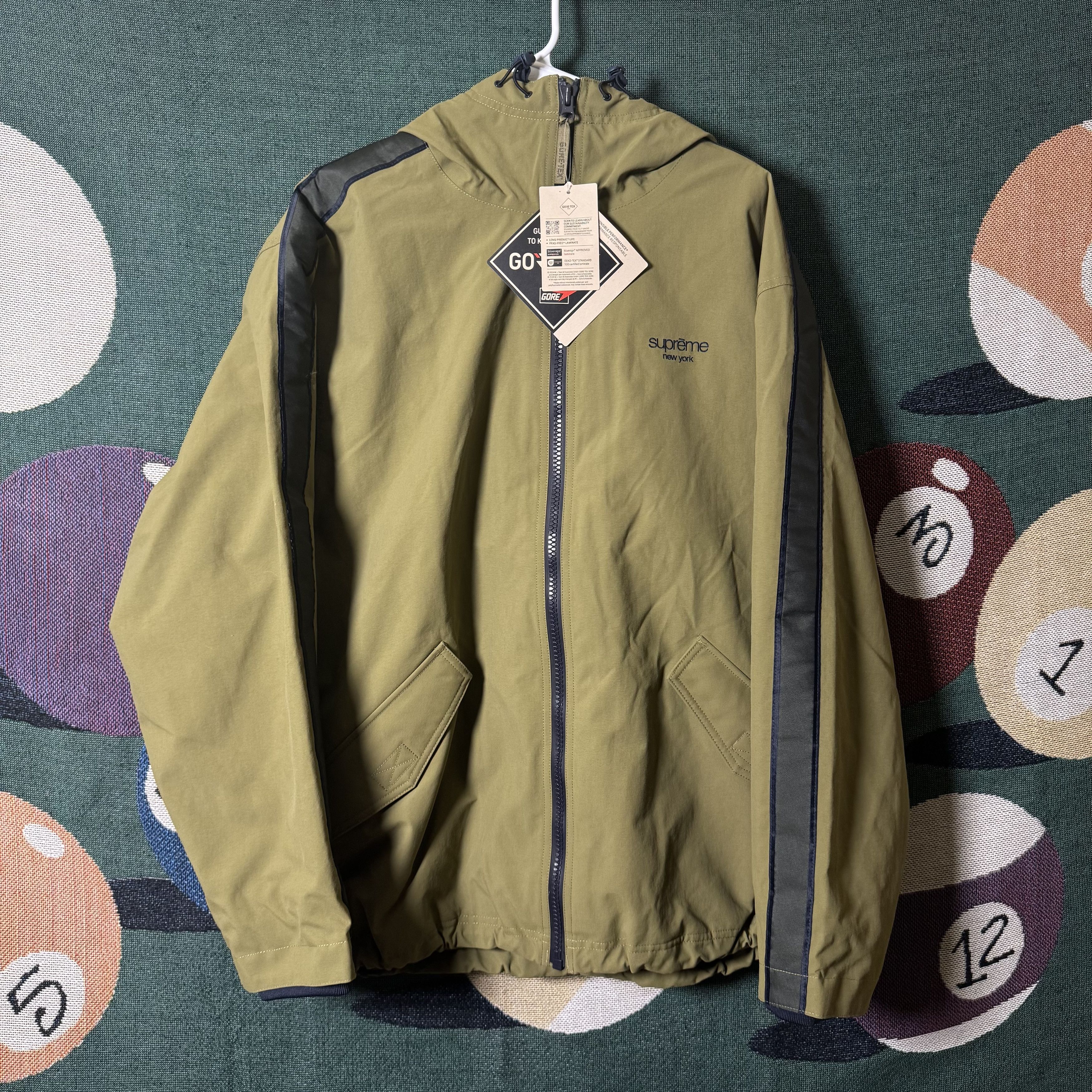 Supreme Supreme x Goretex Striped Hooded Jacket Size US L / EU 52-54 / 3 - 1 Thumbnail