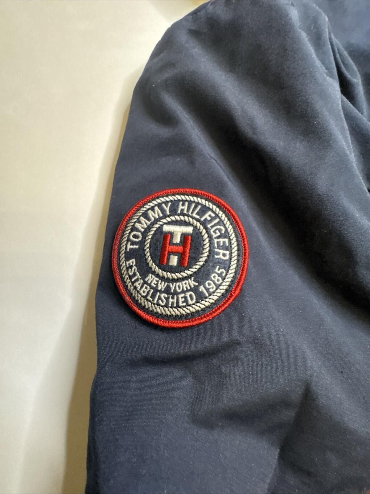 Tommy Hilfiger Tommy Hilfiger Insulated Large Winter Puffer Jacket Hooded Size L / US 10 / IT 46 - 4 Thumbnail