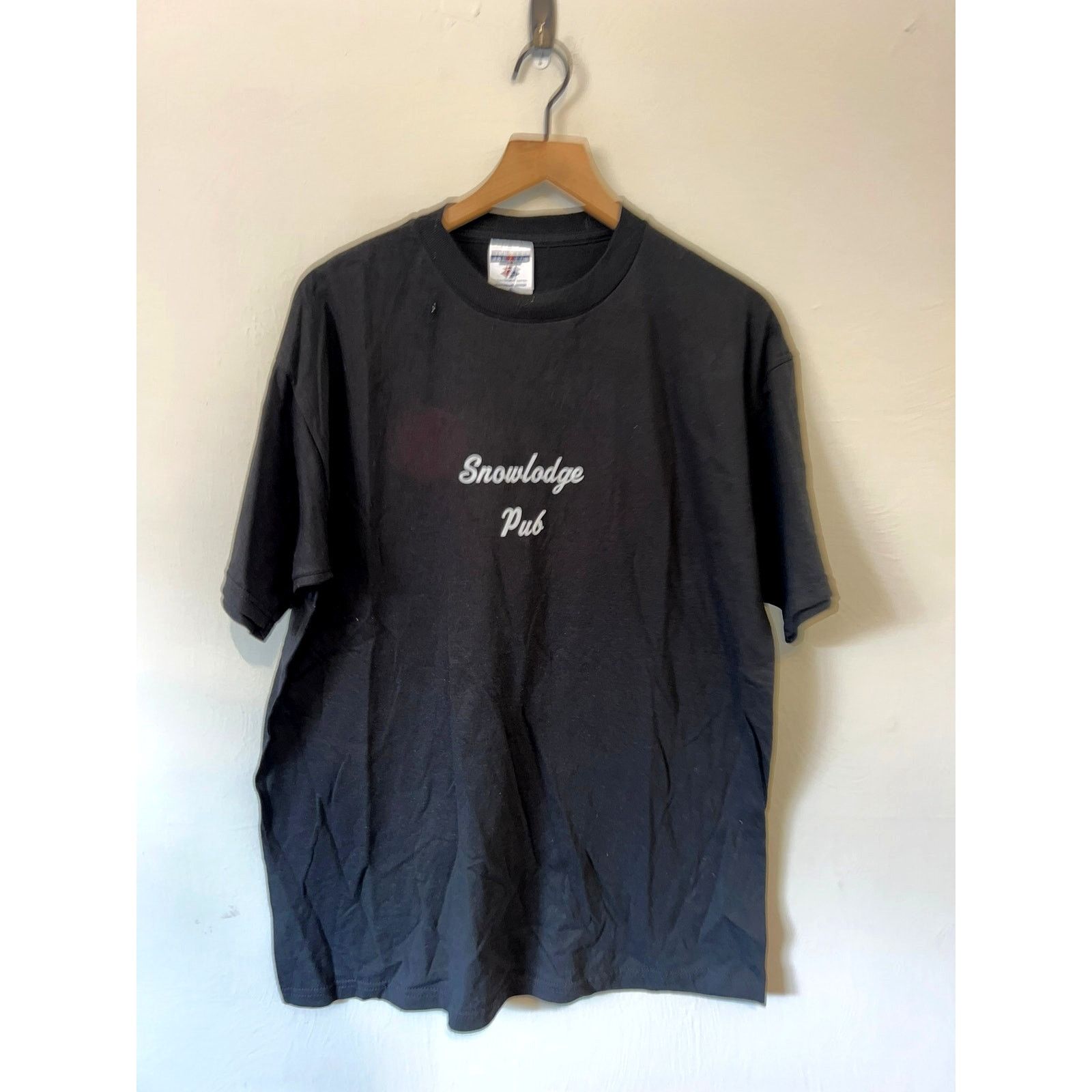 Jerzees Vintage Aspen Shirt Snowlodge Pub Zipone Bar Black L Tee Size US L / EU 52-54 / 3 - 1 Thumbnail
