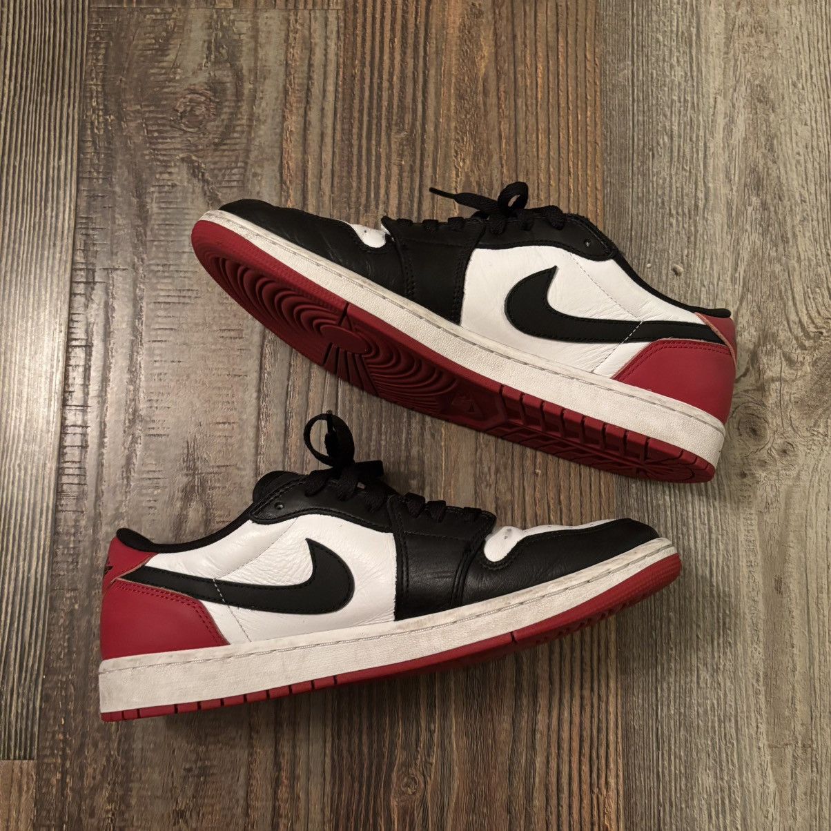 Jordan Brand Jordan 1 Retro Low OG Black Toe Size US 10.5 / EU 43-44 - 2 Thumbnail