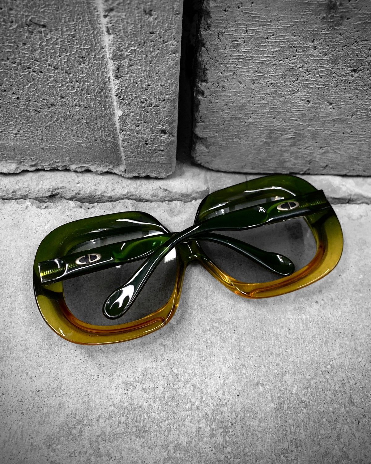 Christian Dior Monsieur CHRISTIAN DIOR – TRUE VINTAGE 70s/80s OVERSIZED SUNGLASSES Size ONE SIZE - 2 Thumbnail