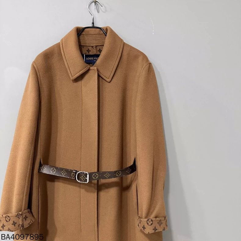 Louis Vuitton Louis Vuitton Caramel belted coat with full print inside co Size XS / US 0-2 / IT 36-38 - 2 Thumbnail