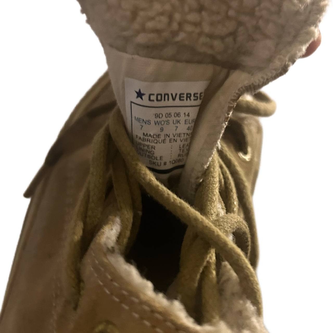 Converse Converse high top Shearling suede sneakers #3 Size US 7 / EU 40 - 2 Thumbnail