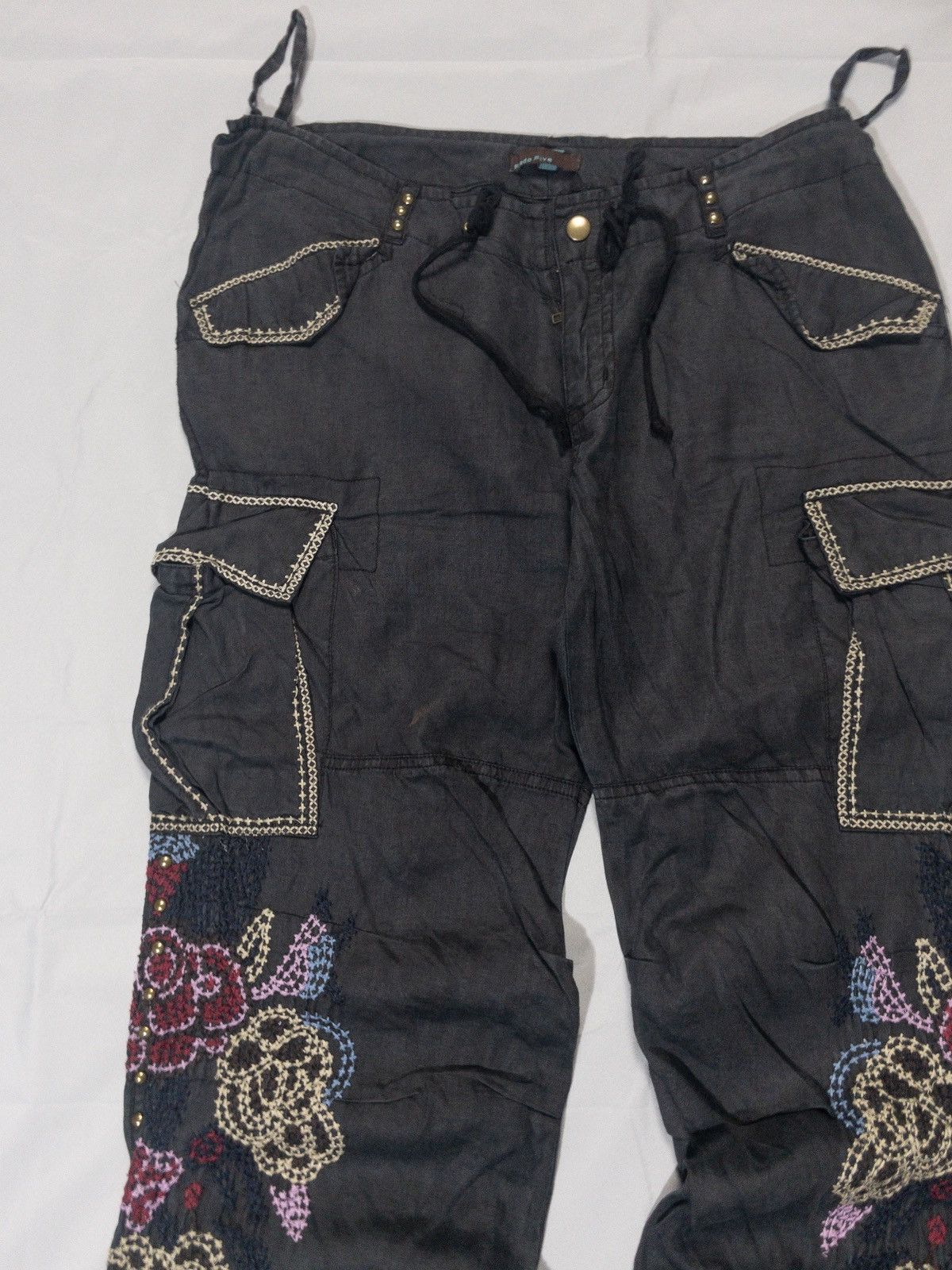Vintage Floral Embroidered Adjustable Cargo Pants with Ankle Zips Size US 34 / EU 50 - 7 Thumbnail