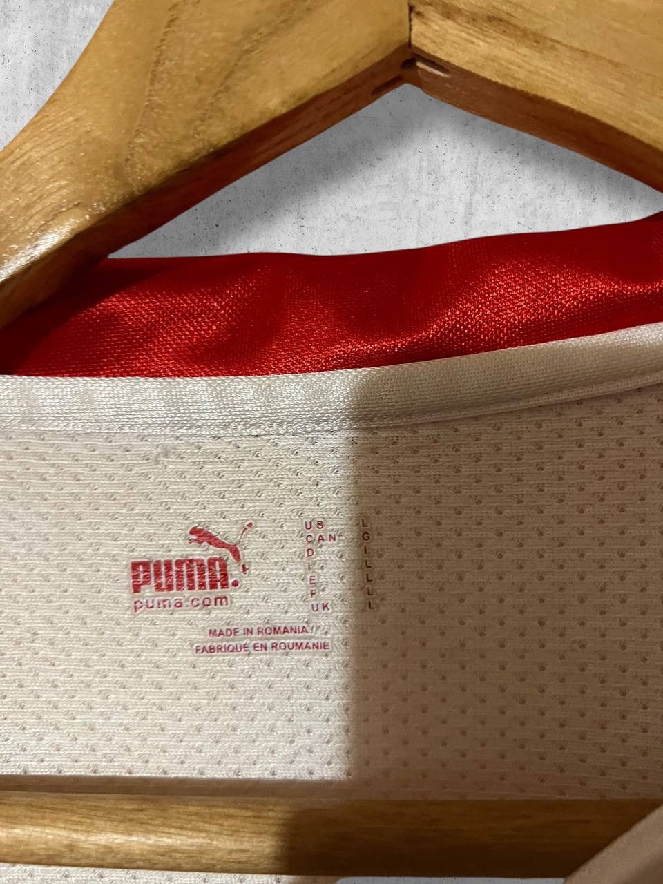 Puma Puma SWITZERLAND 4 soccer club Jersey vintage tee t shirt Size US M / EU 48-50 / 2 - 5 Thumbnail