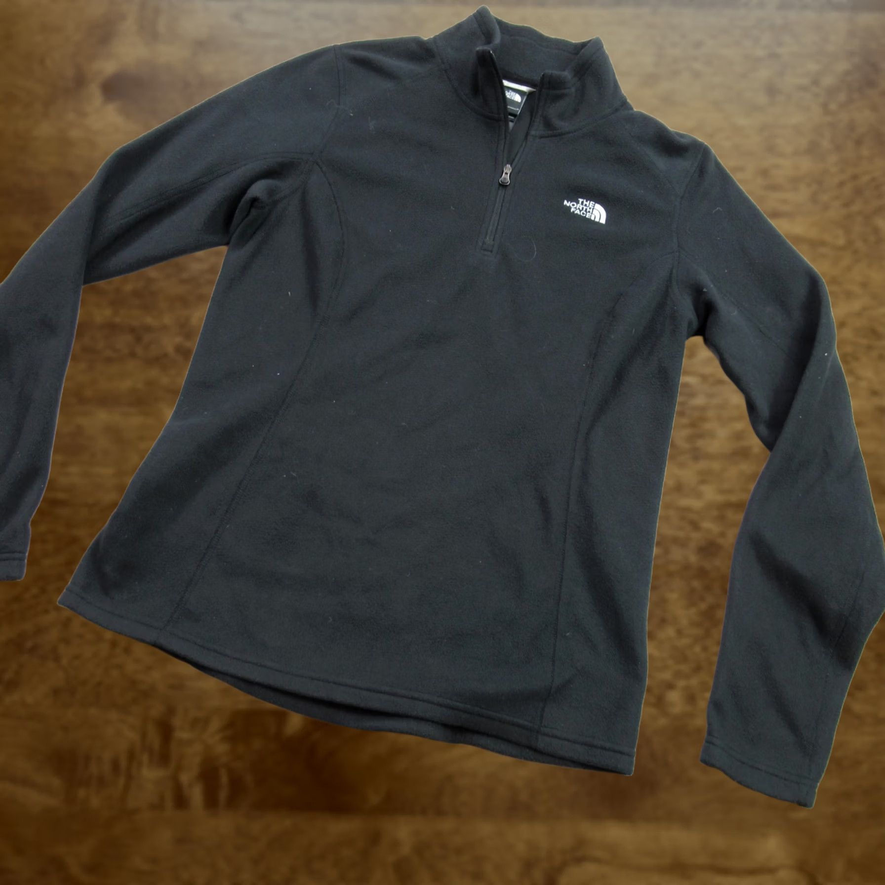 The North Face North Face Pullover Medium Black Long Sleeve 1/4 Zip Lightweight Womens Size M / US 6-8 / IT 42-44 - 1 Thumbnail