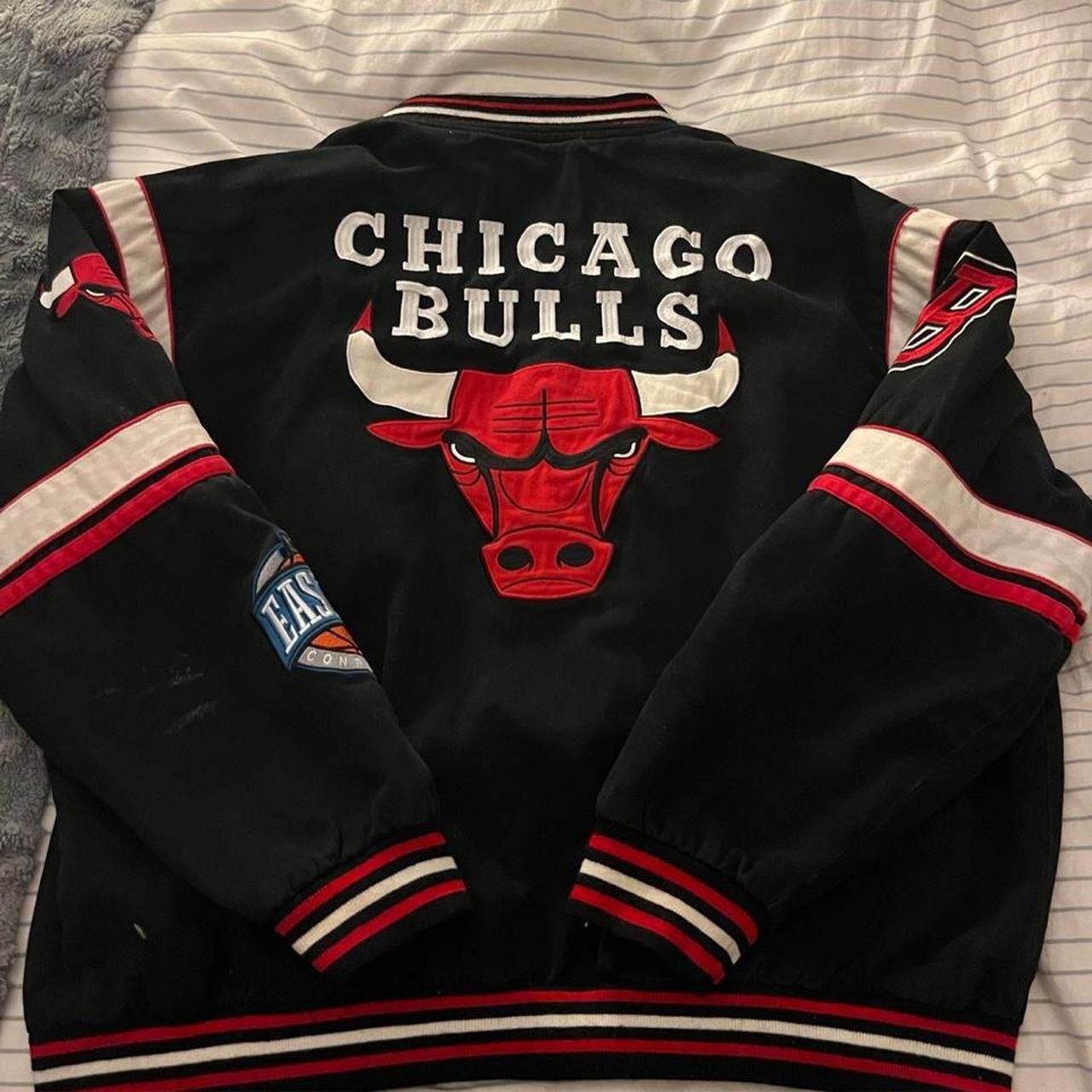 NBA VINTAGE 90s CHICAGO BULLS NBA VARSITY BOMBER JACKET Size US XXL / EU 58 / 5 - 4 Thumbnail