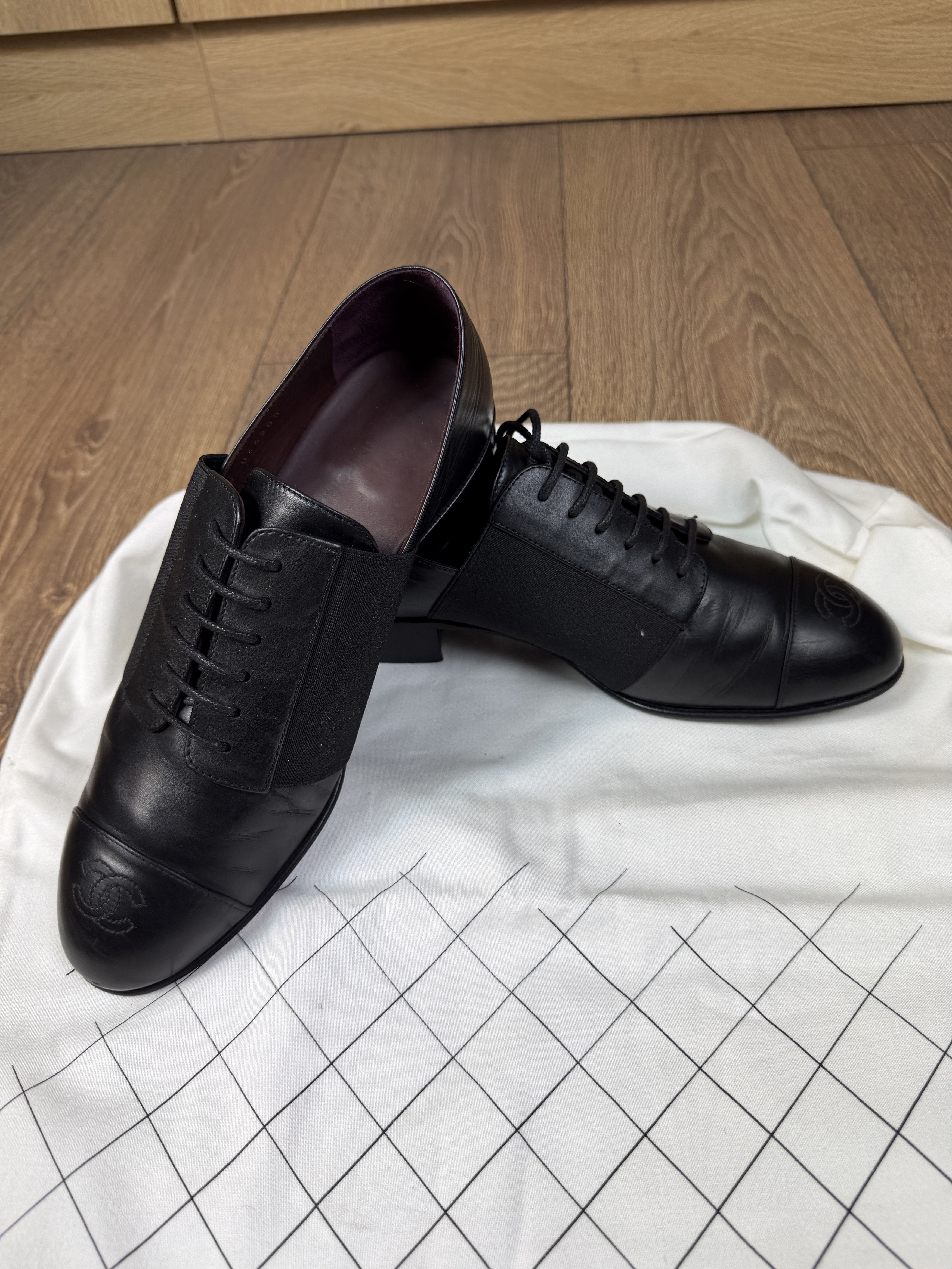 Chanel Chanel black cc leather and canvas lace up flat shoes zx 38c Size US 8 / IT 38 - 2 Thumbnail