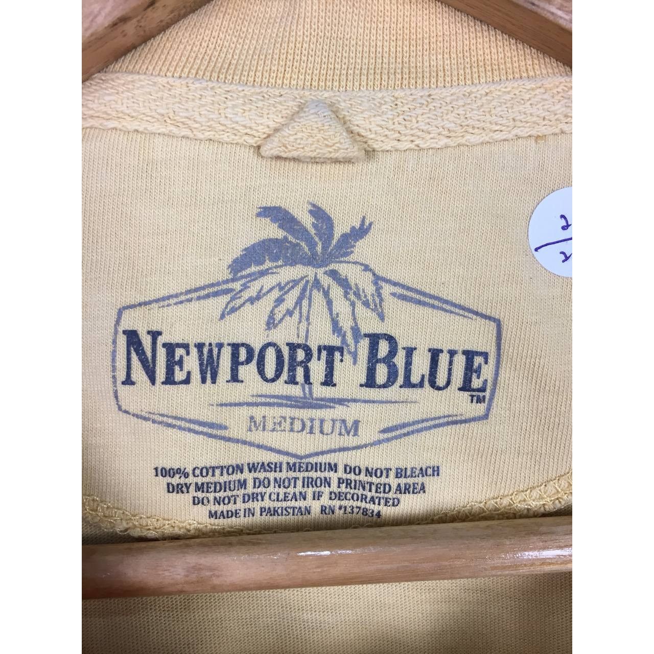 Vintage Newport Blue Vintage Classic Cars On Beach Graphic Tee Size US M / EU 48-50 / 2 - 16 Thumbnail