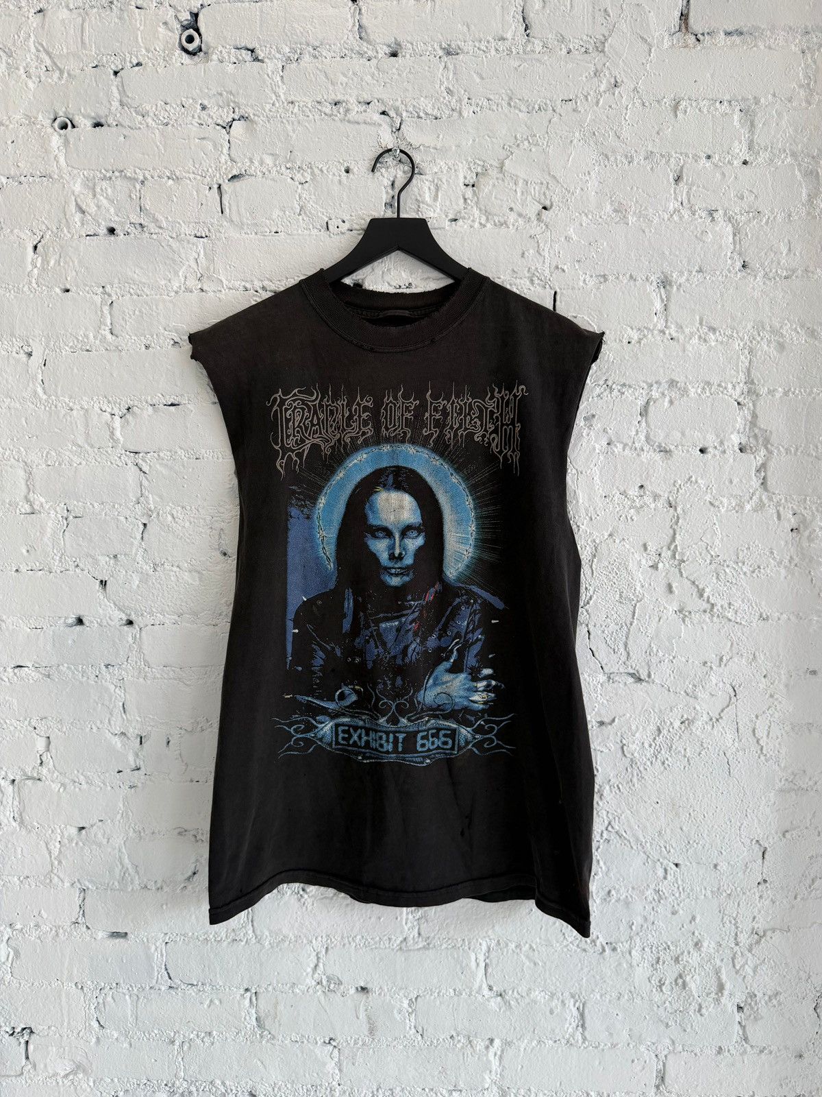 Vintage 2001 CRADLE OF FILTH ‘TWISTED FREAK OF NATURE’ CUTOFF Size US L / EU 52-54 / 3 - 1 Thumbnail