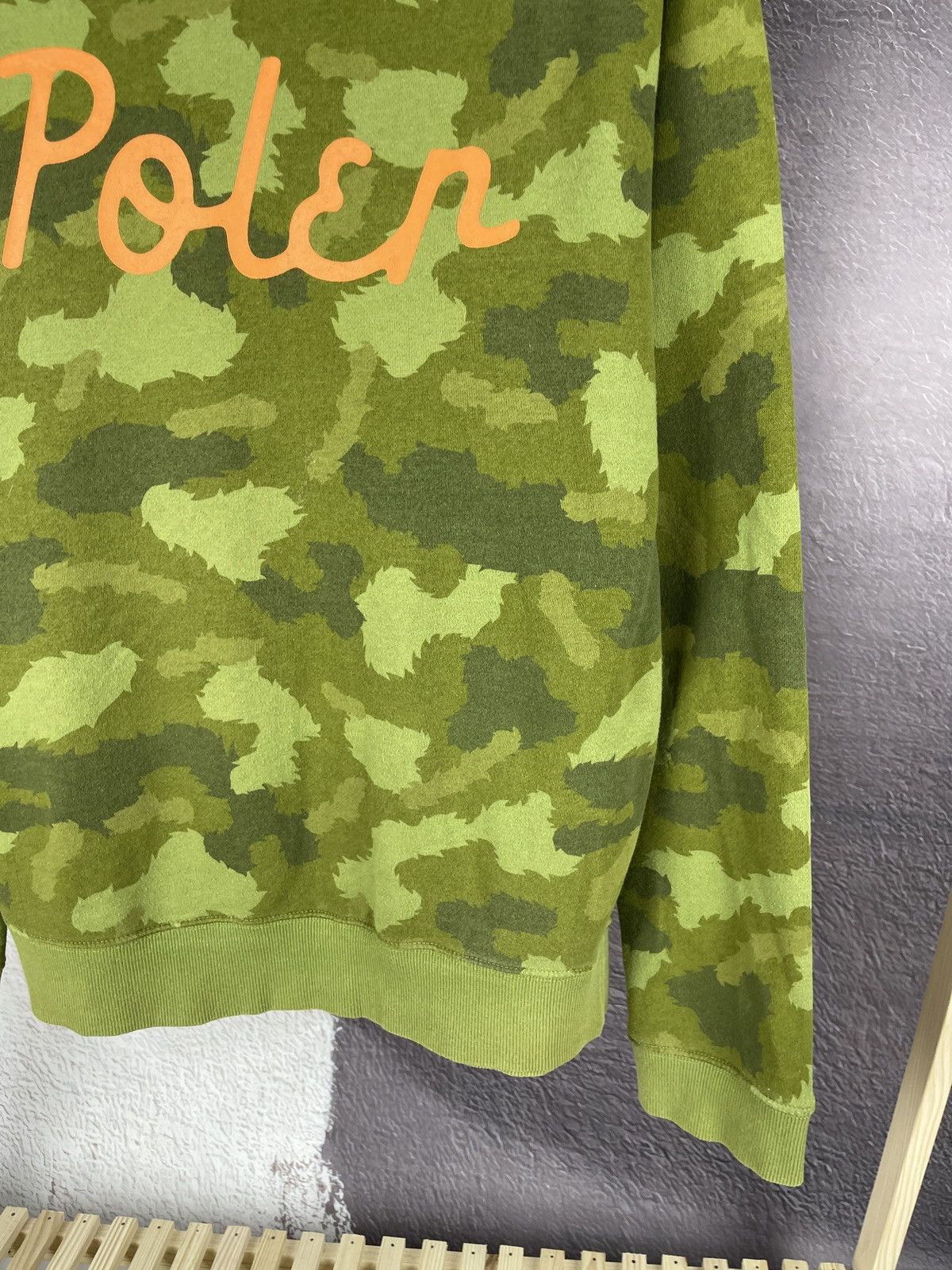 Poler Poler Stuff big logo camouflage sweatshirt Size US XL / EU 56 / 4 - 5 Thumbnail
