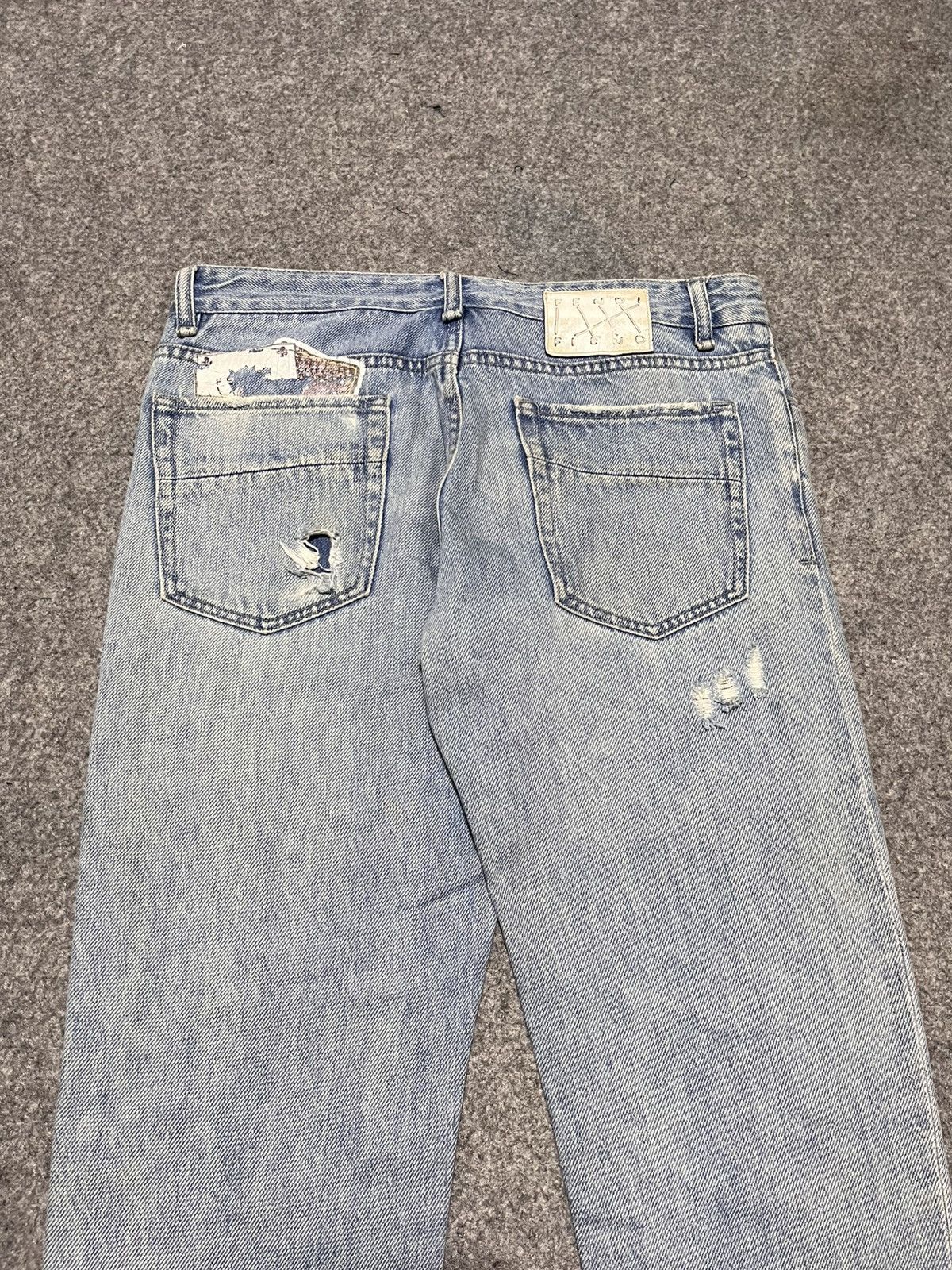 Fendi Fendi Fiend Ripped Jeans Pants Size US 34 / EU 50 - 4 Thumbnail