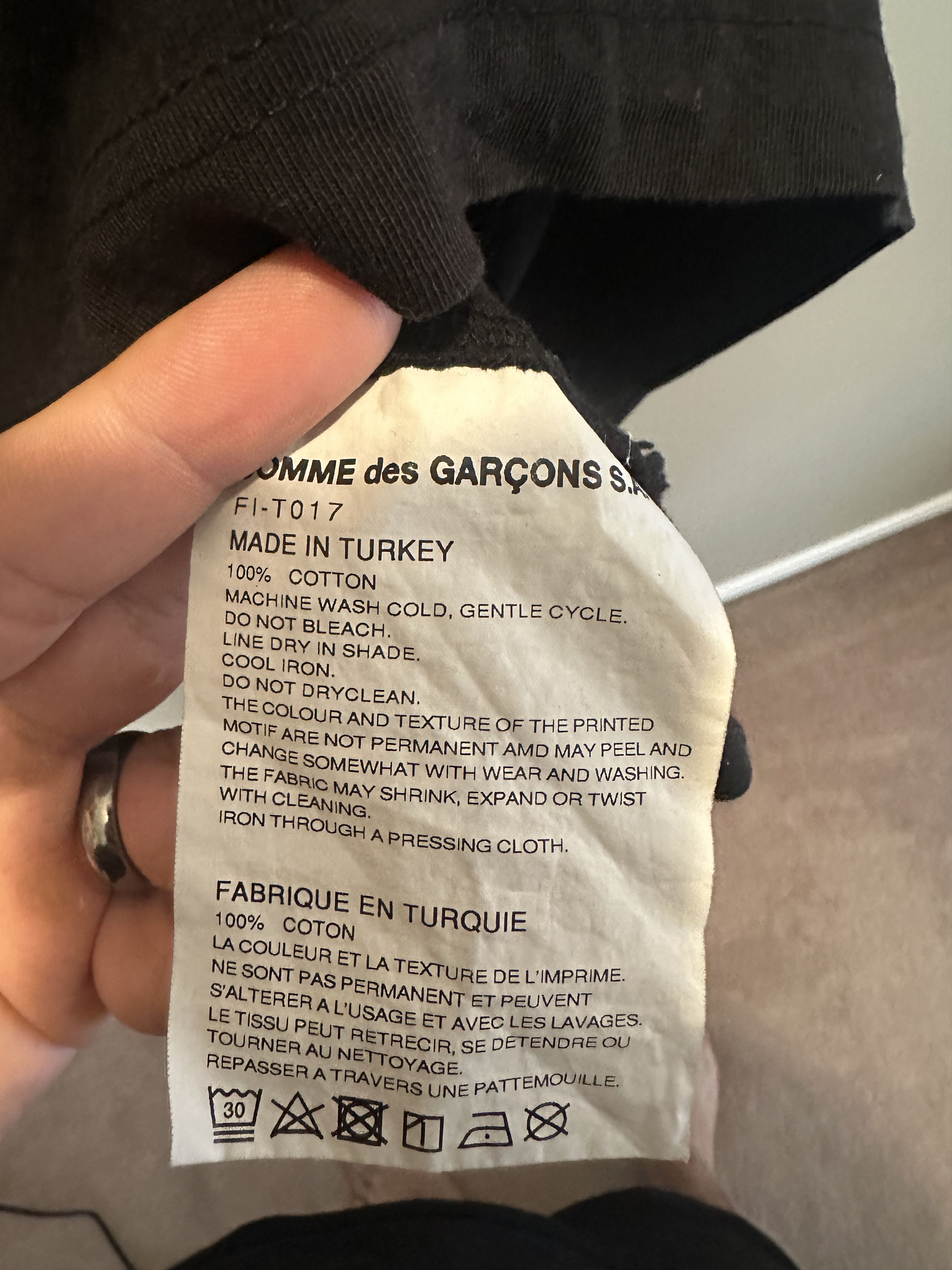 Comme des Garcons Comme des Garçons SHIRT Small Logo T-Shirt 'Black Size US L / EU 52-54 / 3 - 6 Thumbnail