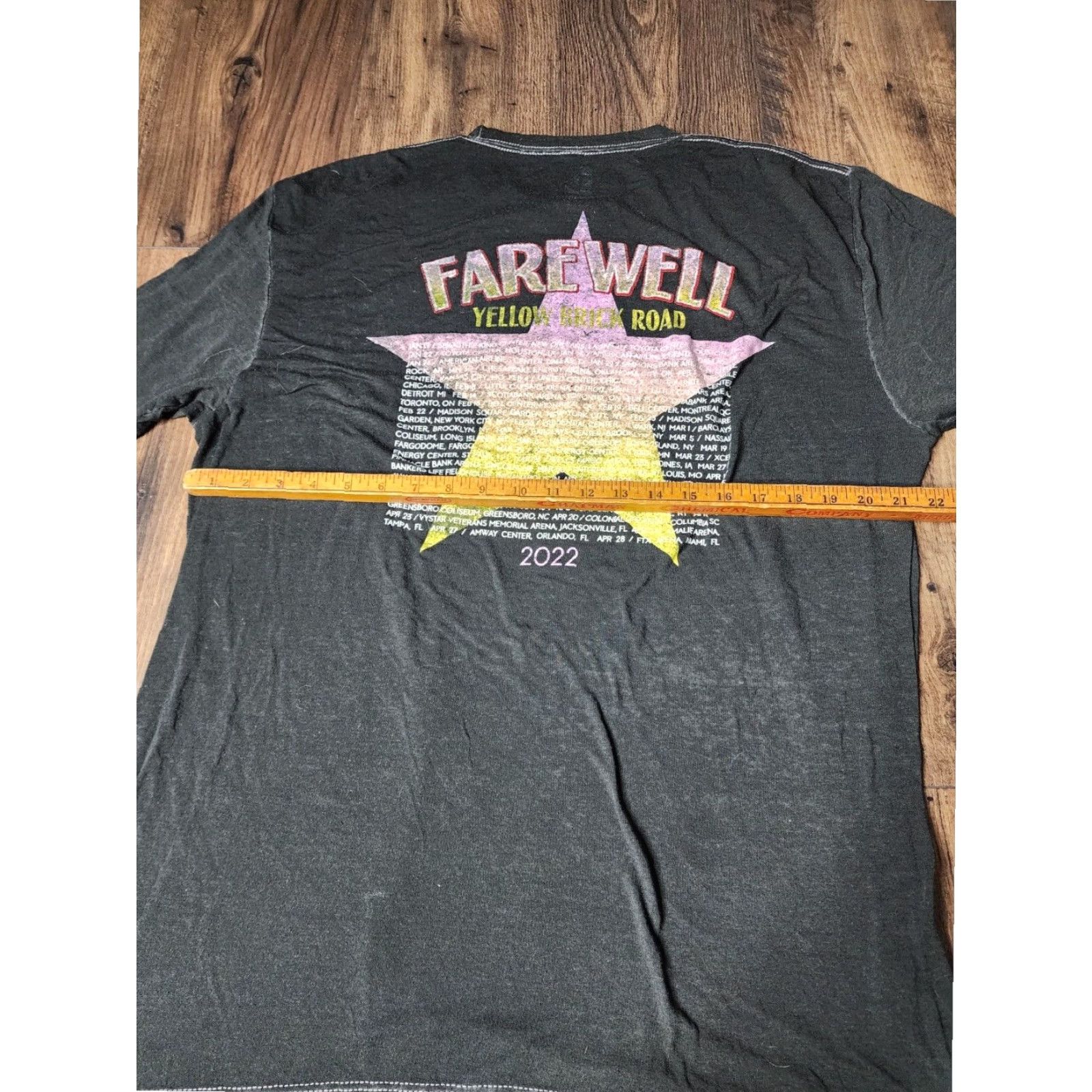 Doublet Elton John Farewell Tour Yellow Brick Road Double Sided Graphic T Shirt Black XL Mens Size US XL / EU 56 / 4 - 3 Thumbnail