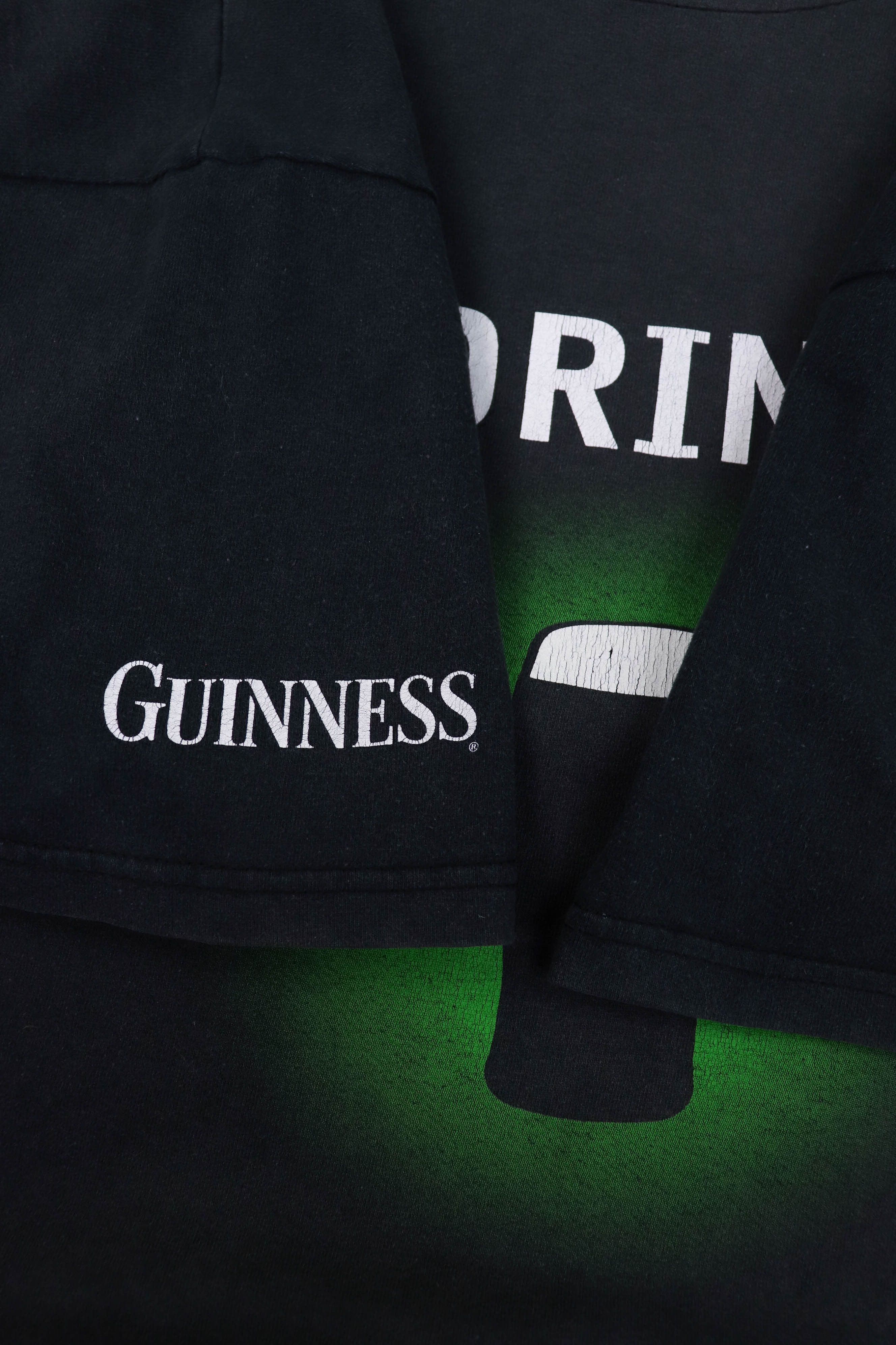 Vintage Guinness 00s Vintage Distressed Sun Faded Graphics T-shirt Size US XL / EU 56 / 4 - 8 Thumbnail
