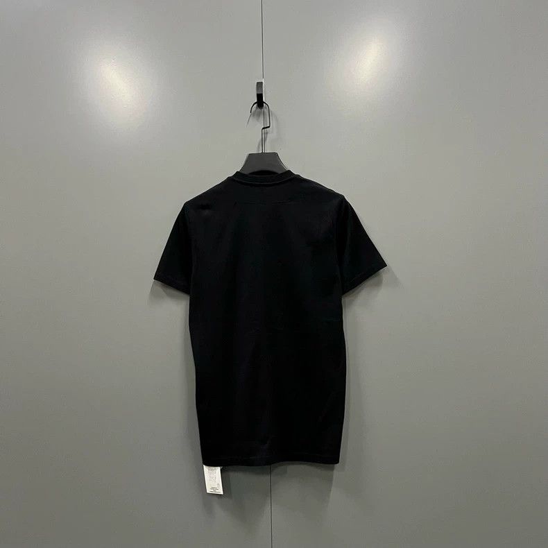 Givenchy Givenchy Shark Short Sleeve XS Size Size US XS / EU 42 / 0 - 2 Thumbnail