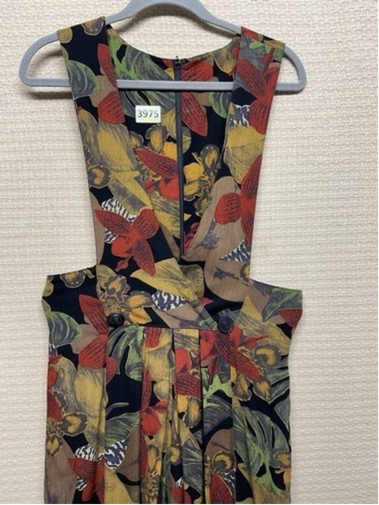 The Unbranded Brand VTG 80s Floral Cotton Playsuit Jumpsuit Women Size 8 Size 30" / US 8 / IT 44 - 3 Thumbnail