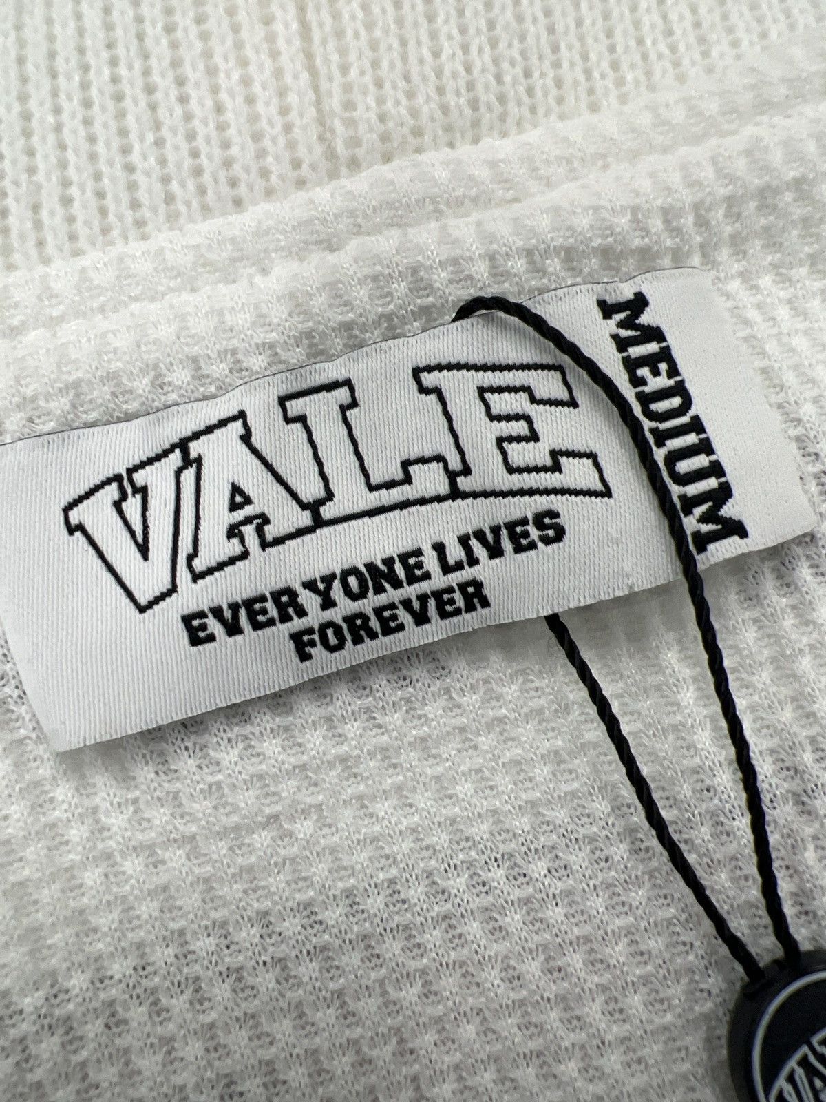 Vale Vale Insignia Cardigan White Size US M / EU 48-50 / 2 - 3 Thumbnail