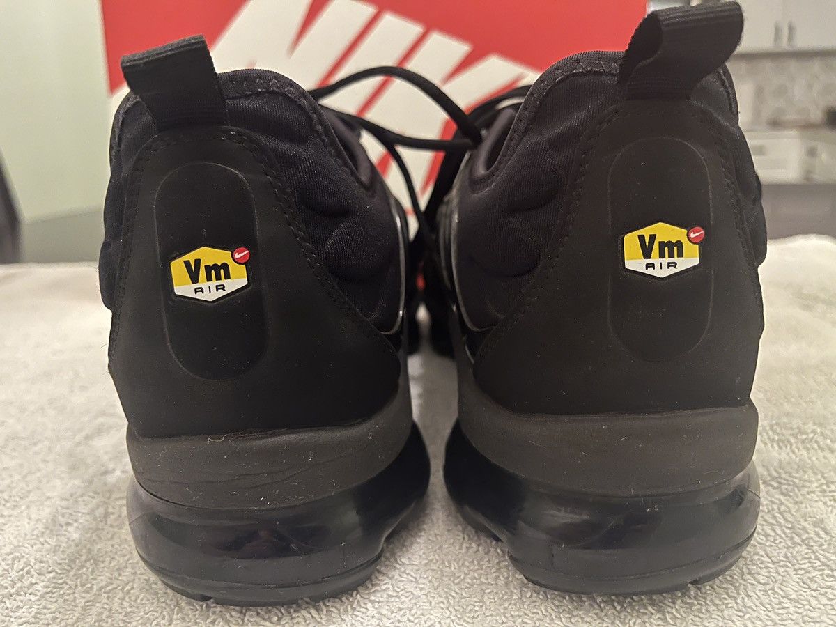 Nike Nike Air VaporMax Plus Size US 11.5 / EU 44-45 - 5 Thumbnail