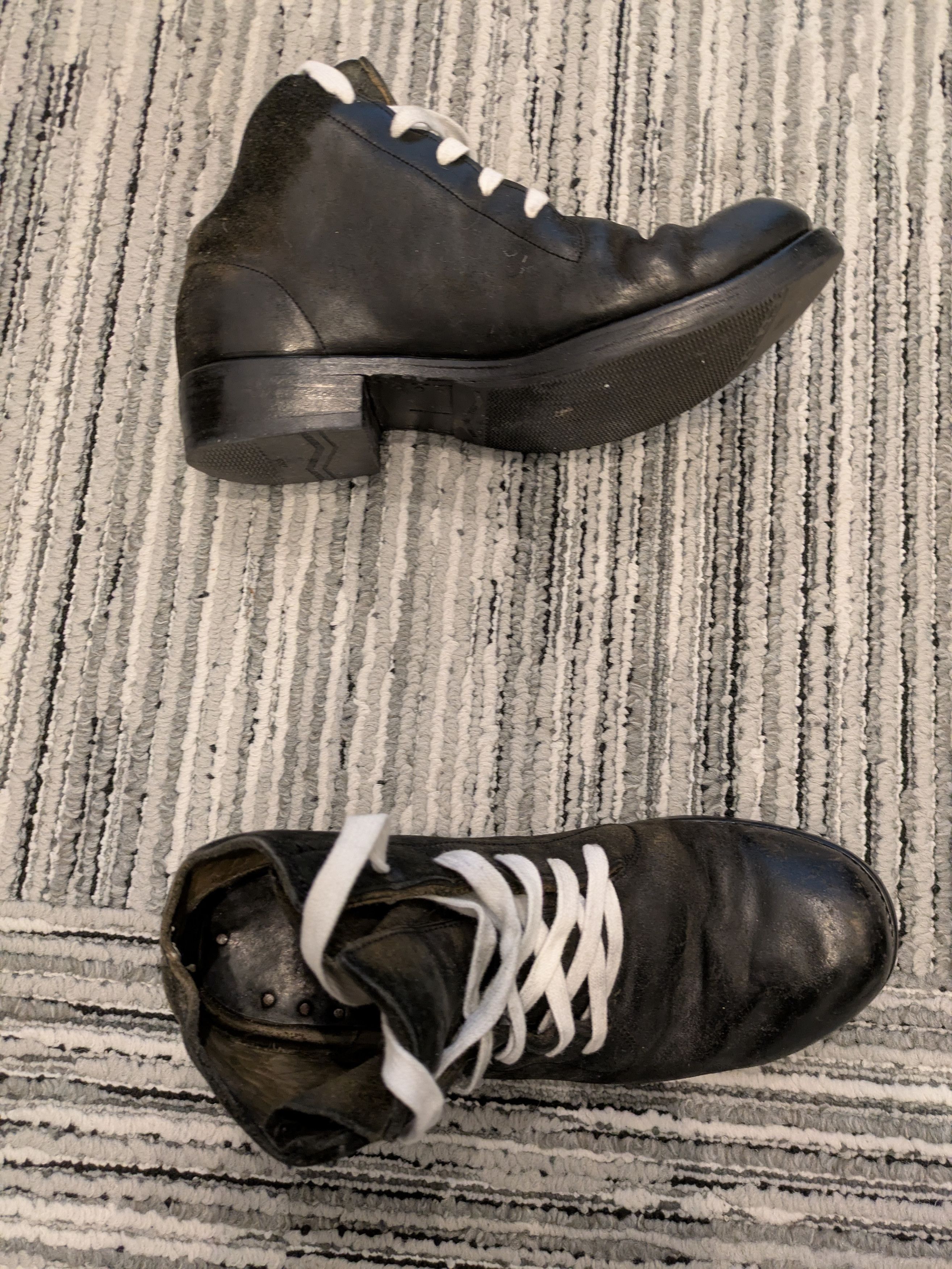 A1923 Reverse Leather Ankle Boots Size US 7.5 / EU 40-41 - 2 Thumbnail