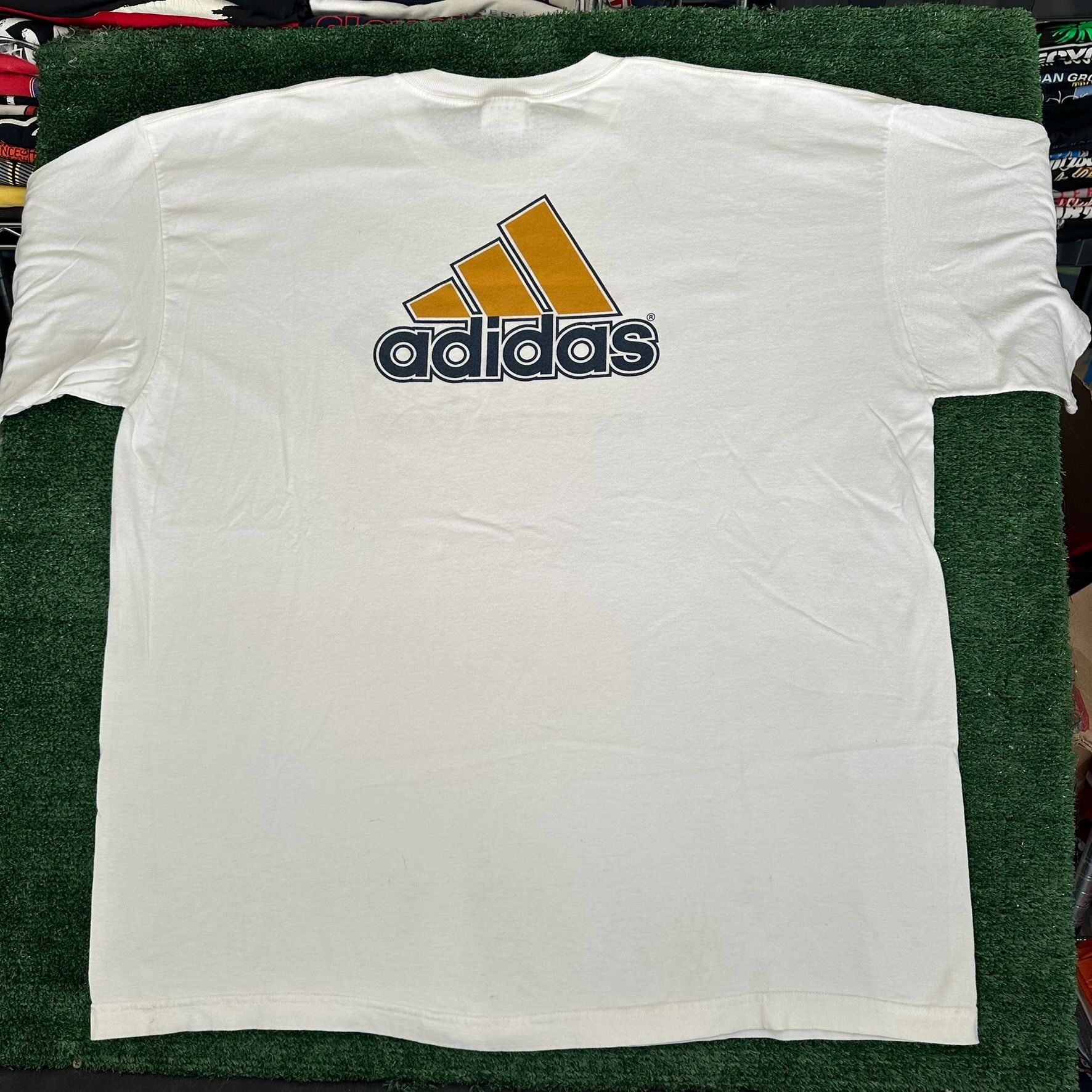 Adidas Vintage 90s Adidas Notre Dame Fighting Irish Football T-Shir Size US XXL / EU 58 / 5 - 5 Thumbnail