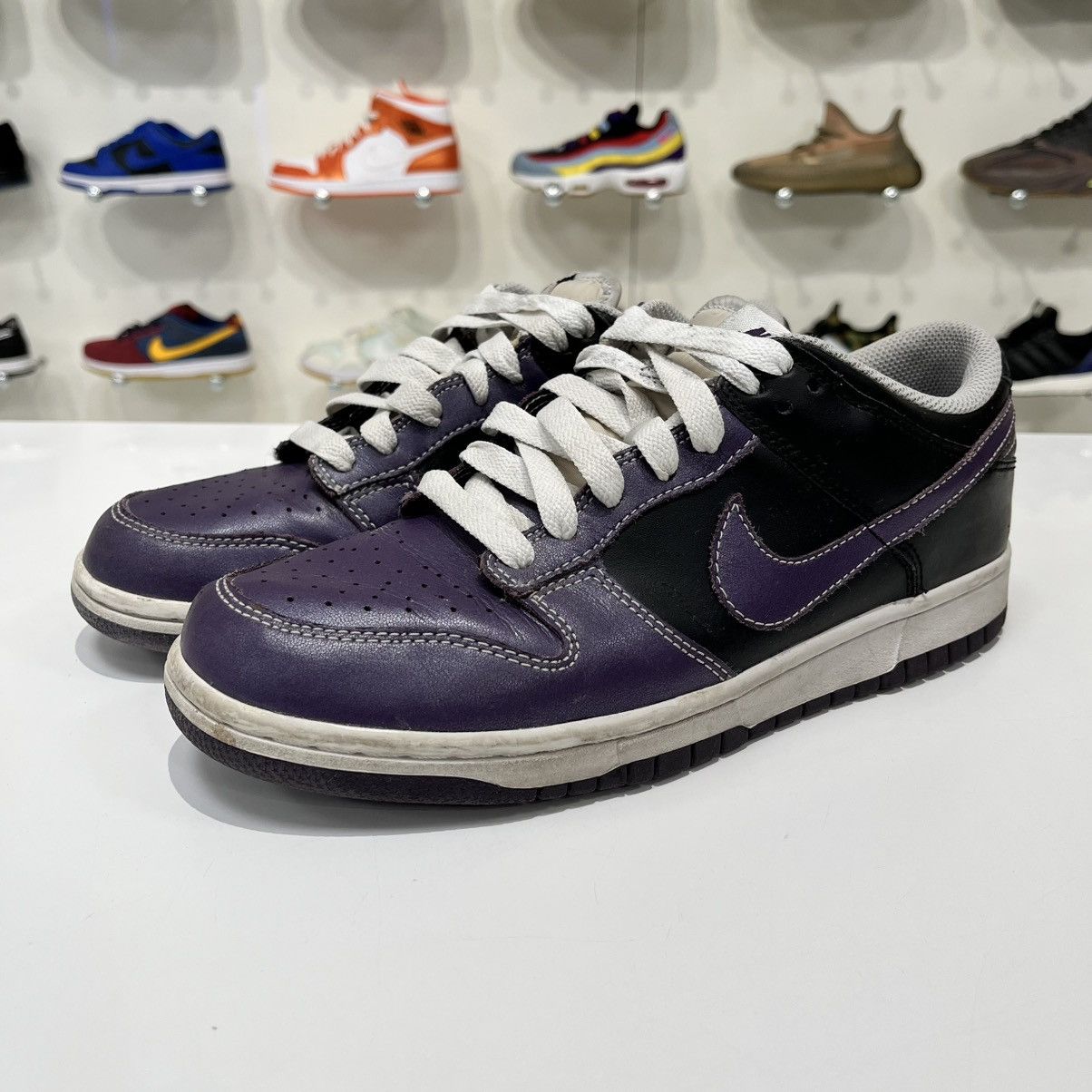 Nike Nike Dunk Low Purple/Black (2009) Size US 9.5 / IT 39.5 - 2 Thumbnail