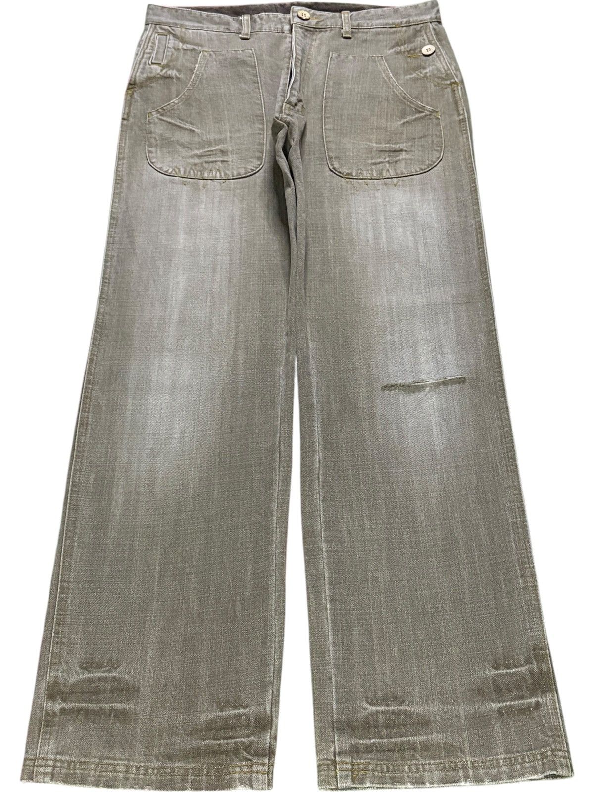 Japanese Brand Vintage Japanese Brand Faded Wash Distressed Loose Jean Size US 32 / EU 48 - 1 Thumbnail