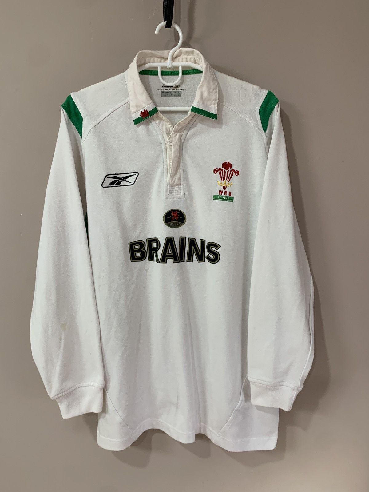 Reebok Wales 2003 Away Rugby Union Vintage Shirt Reebok Size M Size US M / EU 48-50 / 2 - 1 Thumbnail