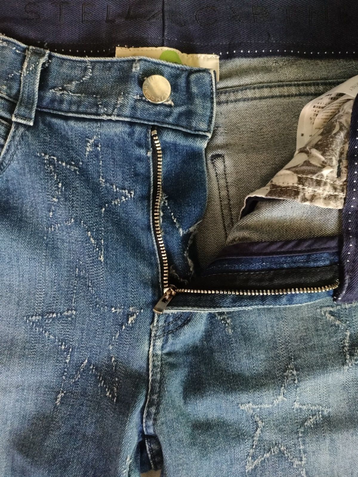 Stella McCartney Stella McCartney star-cut out jean Size 28" / US 6 / IT 42 - 8 Thumbnail