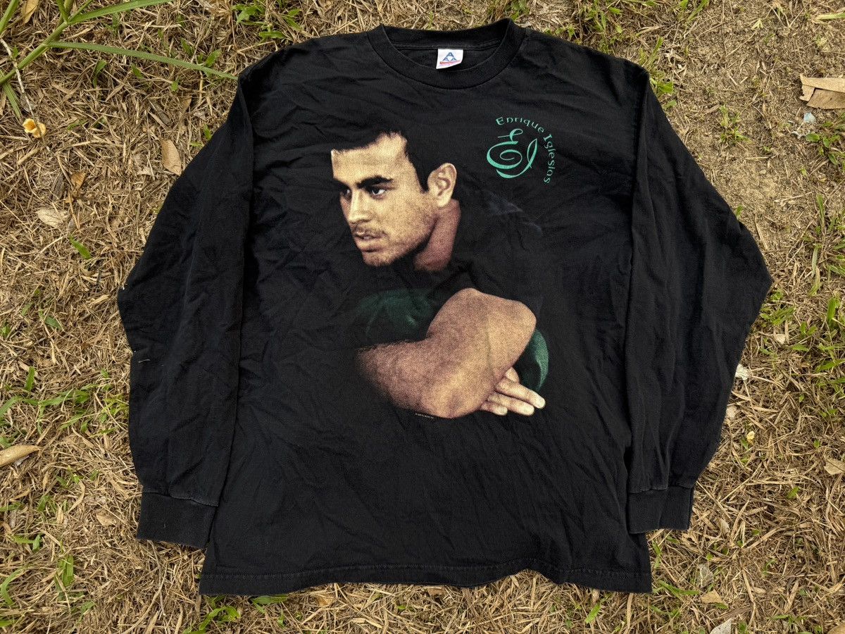 Alstyle Rare Vtg Enrique Iglesias Merchandise shirt Size US XL / EU 56 / 4 - 1 Thumbnail