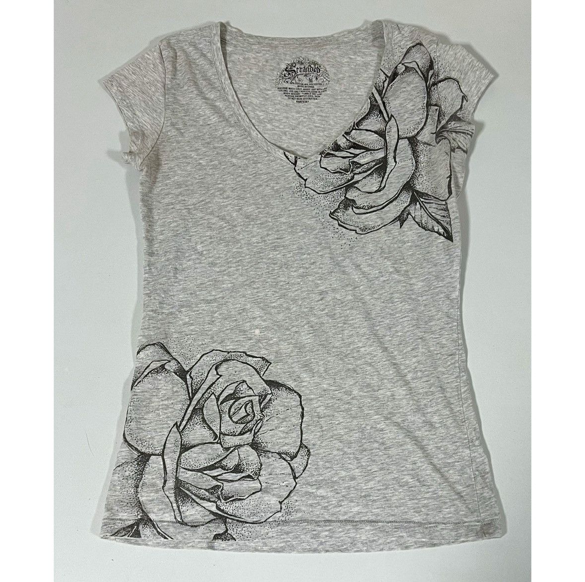 Welcome Stranger Stranded Gray Floral V-Neck Y2K T-Shirt Top Tee Size M 🩶 Size M / US 6-8 / IT 42-44 - 1 Thumbnail