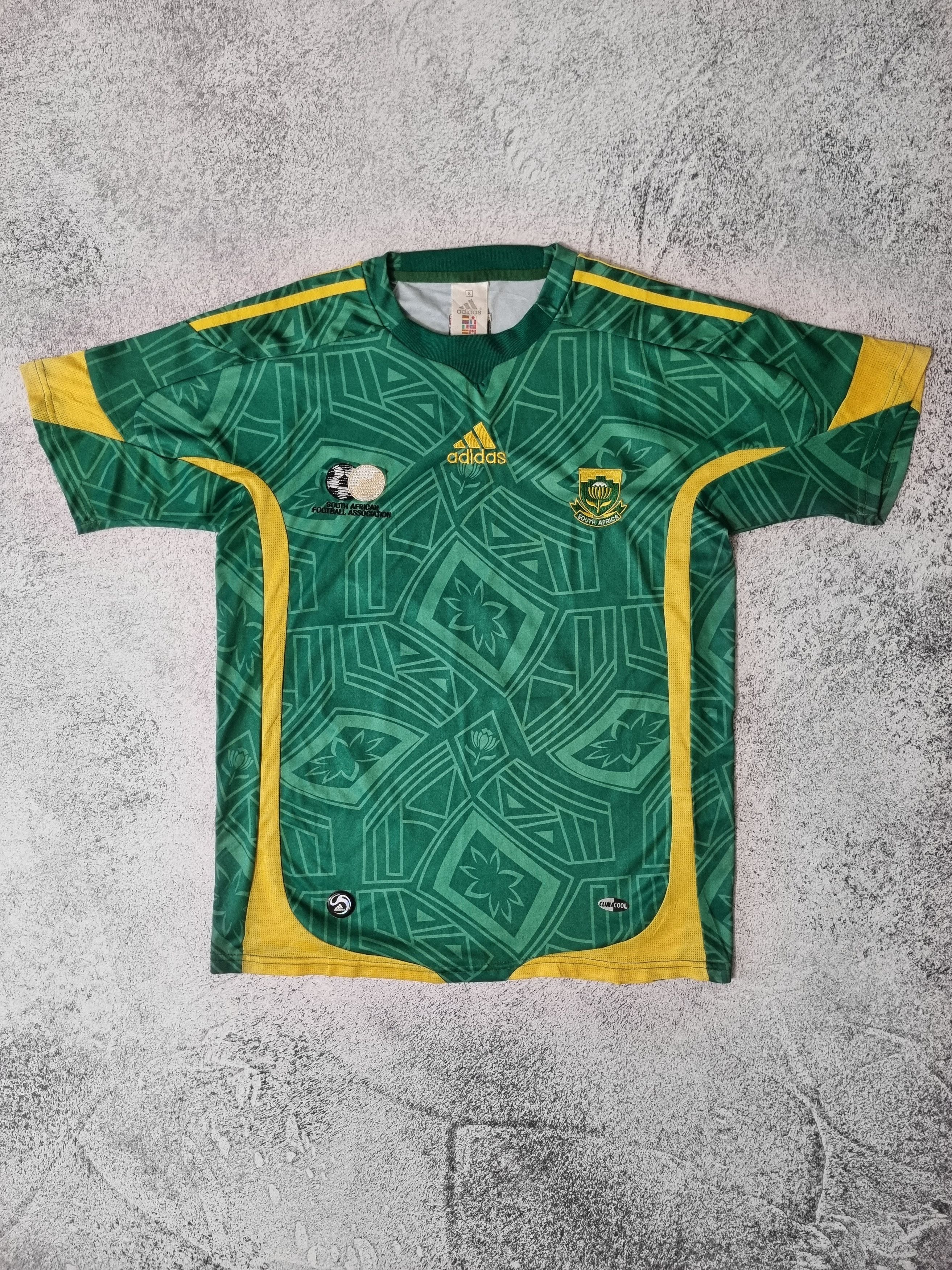 Adidas South Africa 2002/04 Home Shirt Adidas Vintage Jersey Size US S / EU 44-46 / 1 - 1 Thumbnail