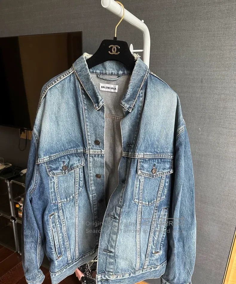 Balenciaga Balenciaga Classic Letter Denim Jacket Size XXS / US 00 / IT 34 - 2 Thumbnail