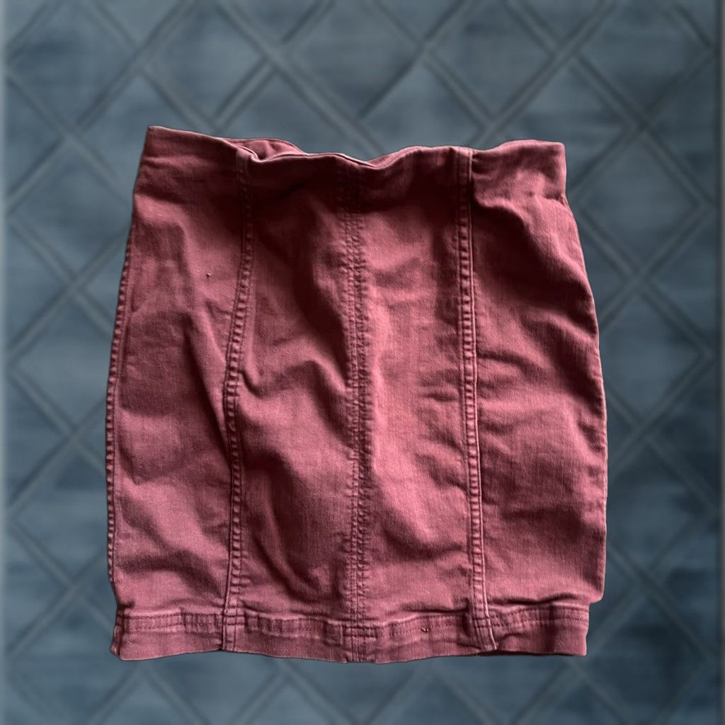 Free People VINTAGE Free People Red Corduroy Mini Skirt 2 Zip Womens Size 26" / US 2 / IT 38 - 1 Thumbnail