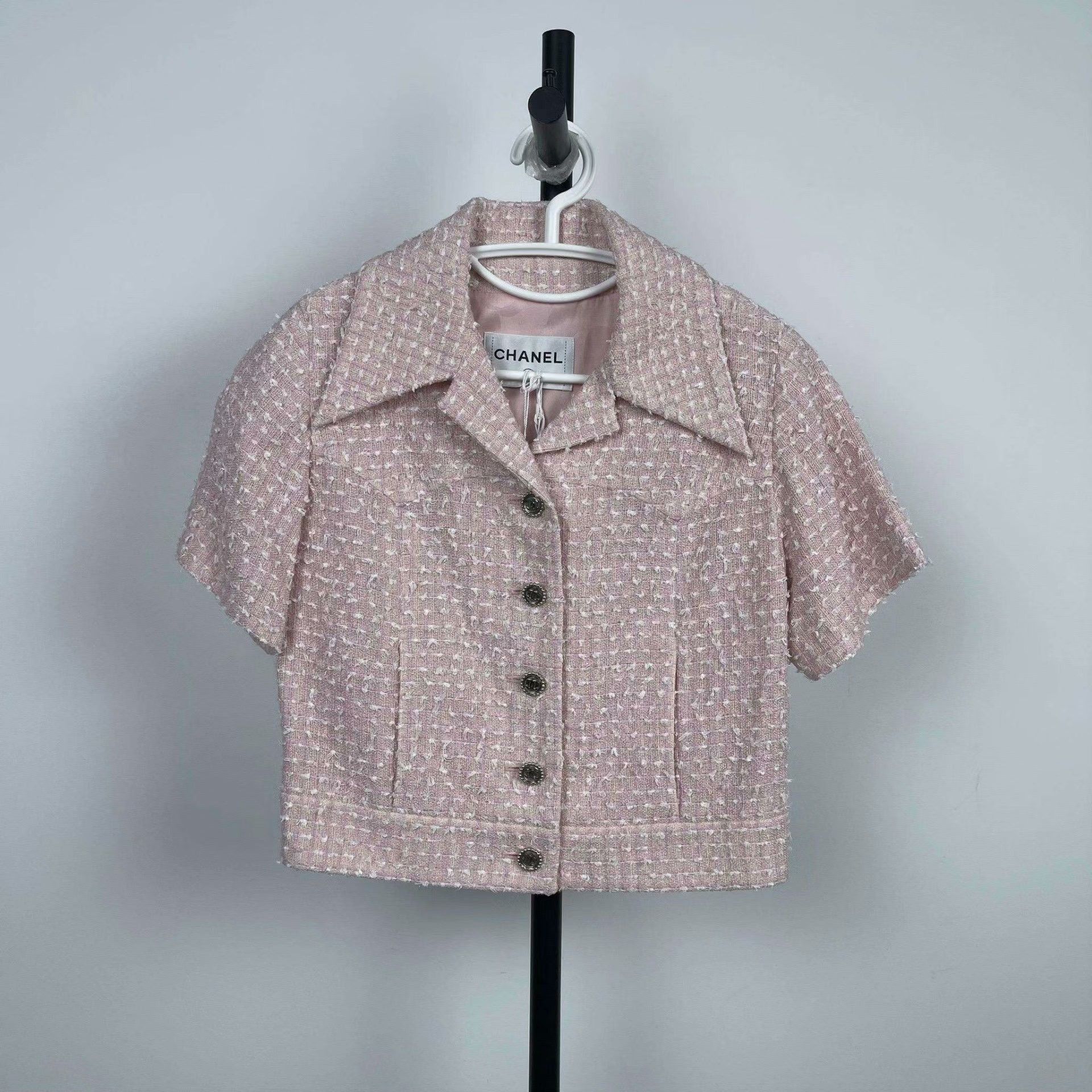 Chanel Chanel Jacket M Women Size M / US 6-8 / IT 42-44 - 1 Thumbnail