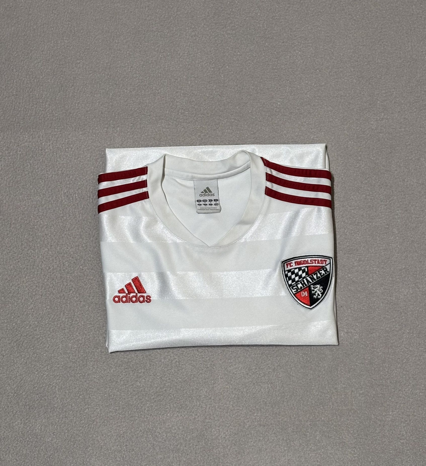 Adidas FC Ingolstadt 2012/2013 Adidas Training Jersey Size M Size US M / EU 48-50 / 2 - 19 Thumbnail