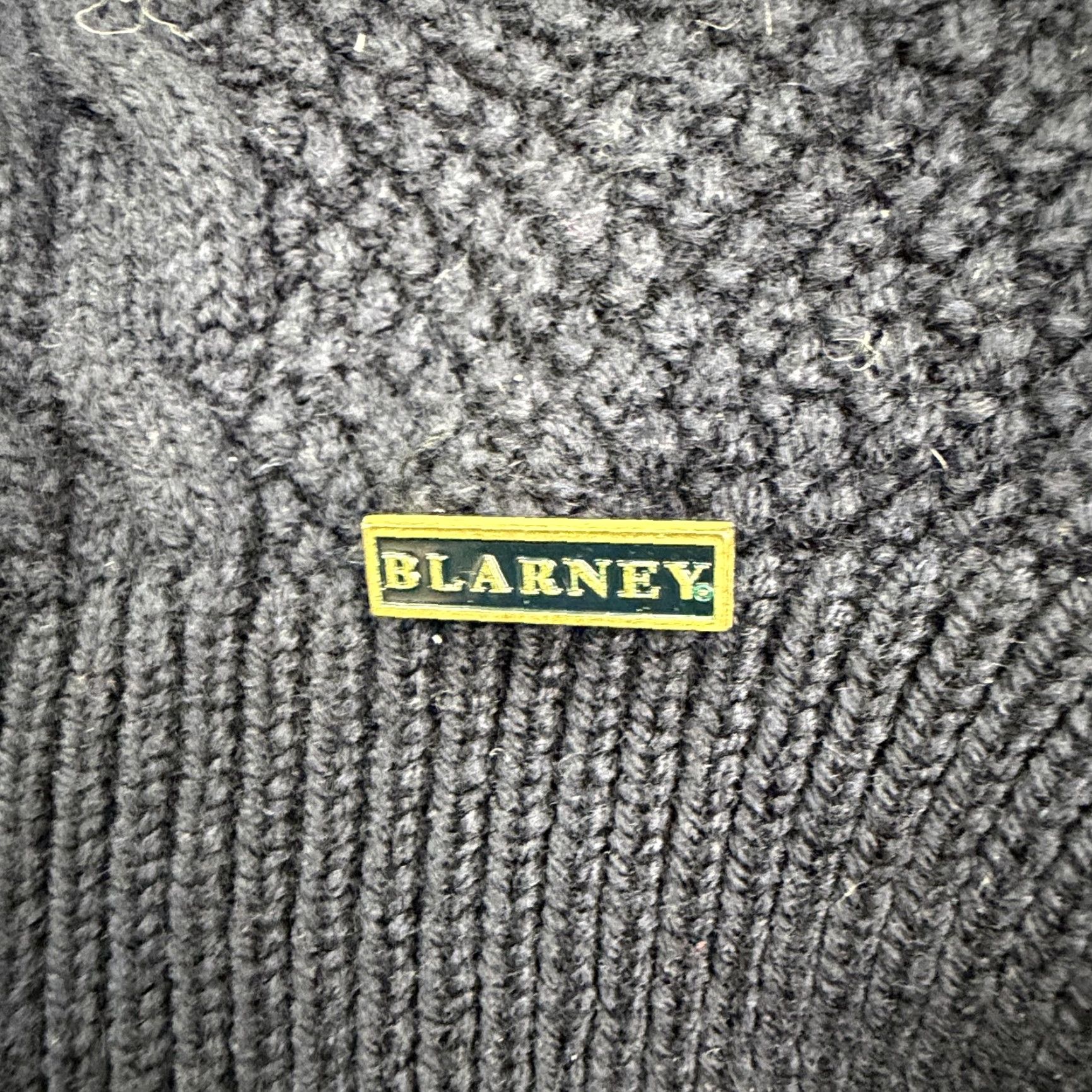 Vintage VINTAGE Blarney Sweater Poncho Womens One Size Navy Merino Wool Cable Cowl Neck Capes Buckle 90s Womens Size ONE SIZE - 3 Thumbnail