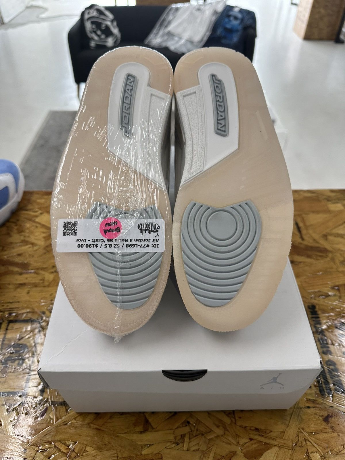 Jordan Brand × Nike AJ3 ‘Craft Ivory’ Size US 8.5 / EU 41-42 - 7 Thumbnail