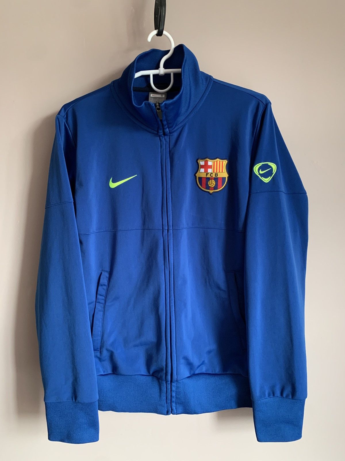 Nike Barcelona 2008 Training Football Jacket Nike Vintage Soccer Size US S / EU 44-46 / 1 - 1 Thumbnail