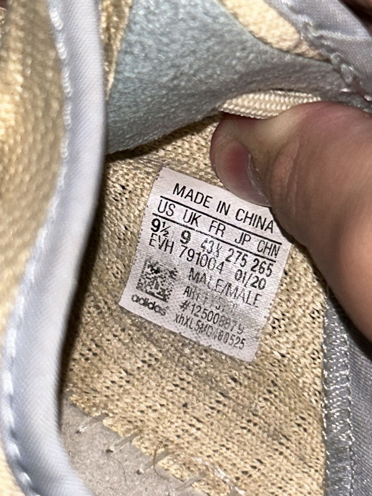 Adidas Yeezy 350 linen preowned with box no insoles Size US 9.5 / EU 42-43 - 9 Thumbnail