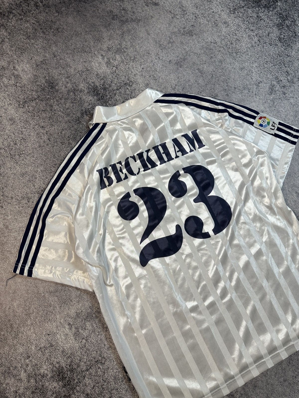 Adidas × Vintage Vintage Adidas Real Madrid 23 Beckham Blokecore Rare USA XL Size US XL / EU 56 / 4 - 2 Thumbnail