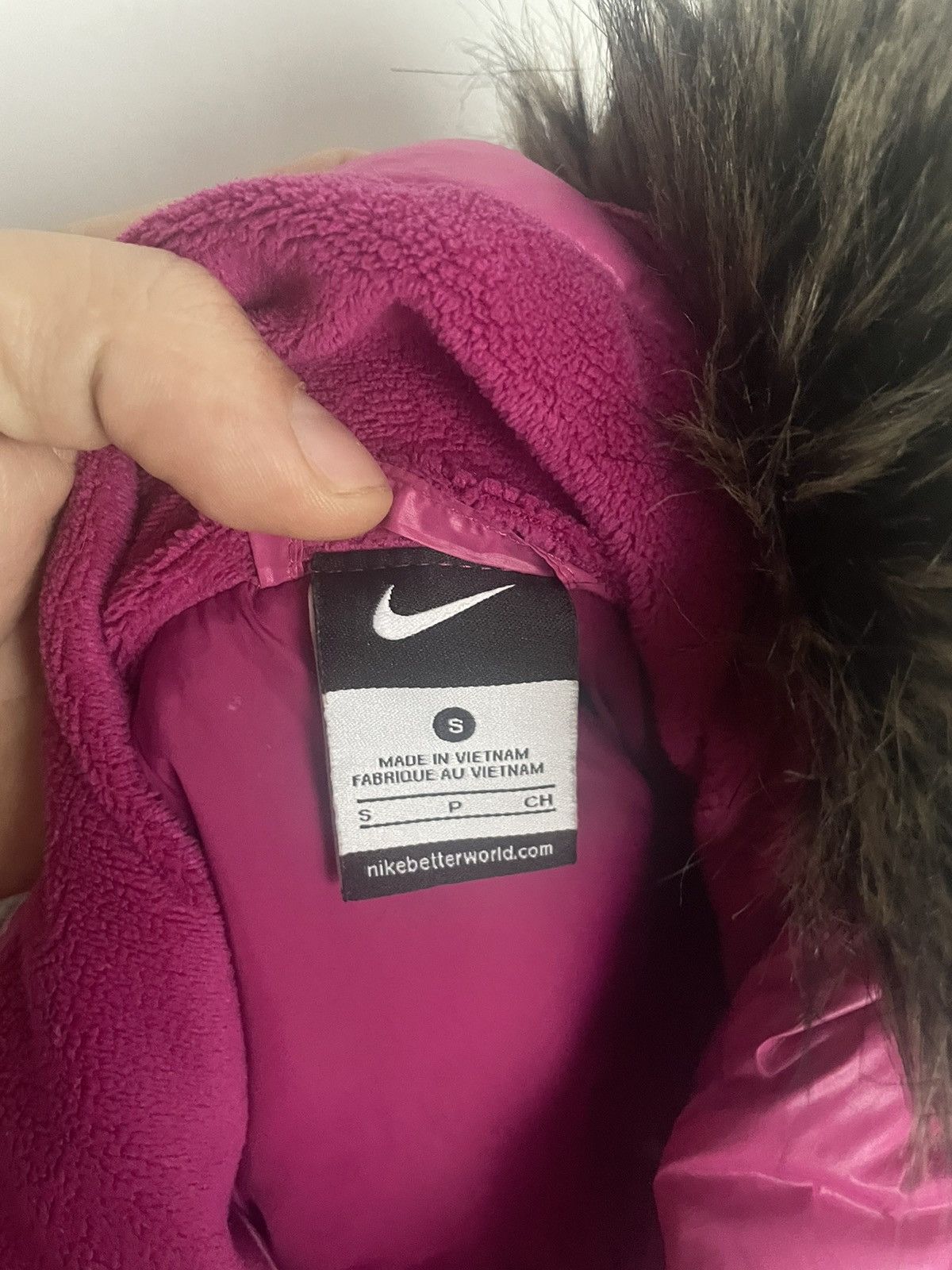 Nike Y2K Nike Fur puffer jacket bomber Y2K Size S / US 4 / IT 40 - 8 Thumbnail