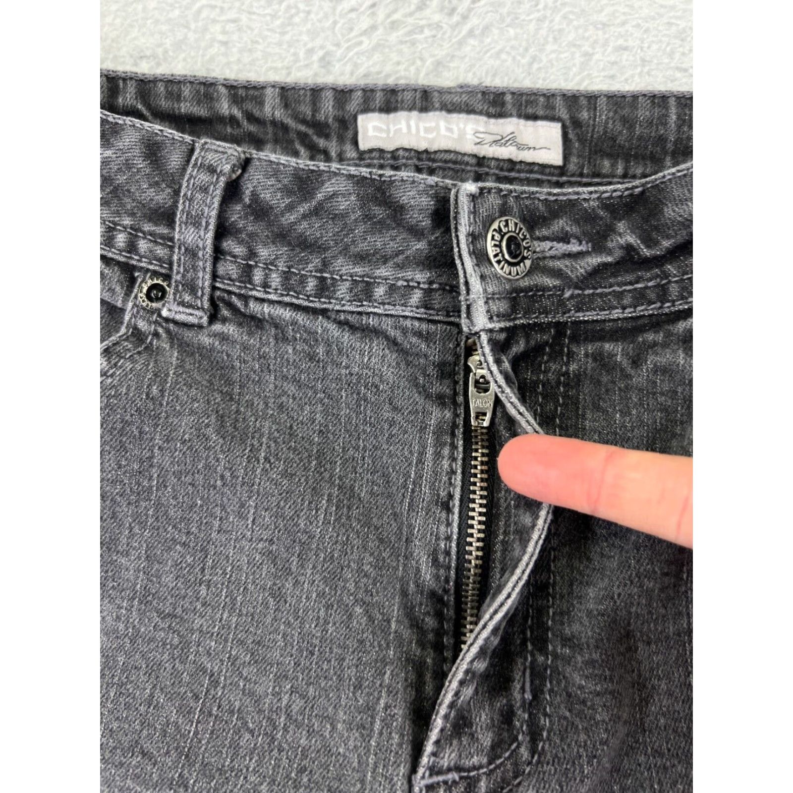 Vintage VINTAGE Chico's Jeans Womens Bootcut Denim Cotton Blend 27x28 Size 1 Black 5-Pocket Design Regular Womens Size 25" / US 0 / IT 36 - 5 Thumbnail