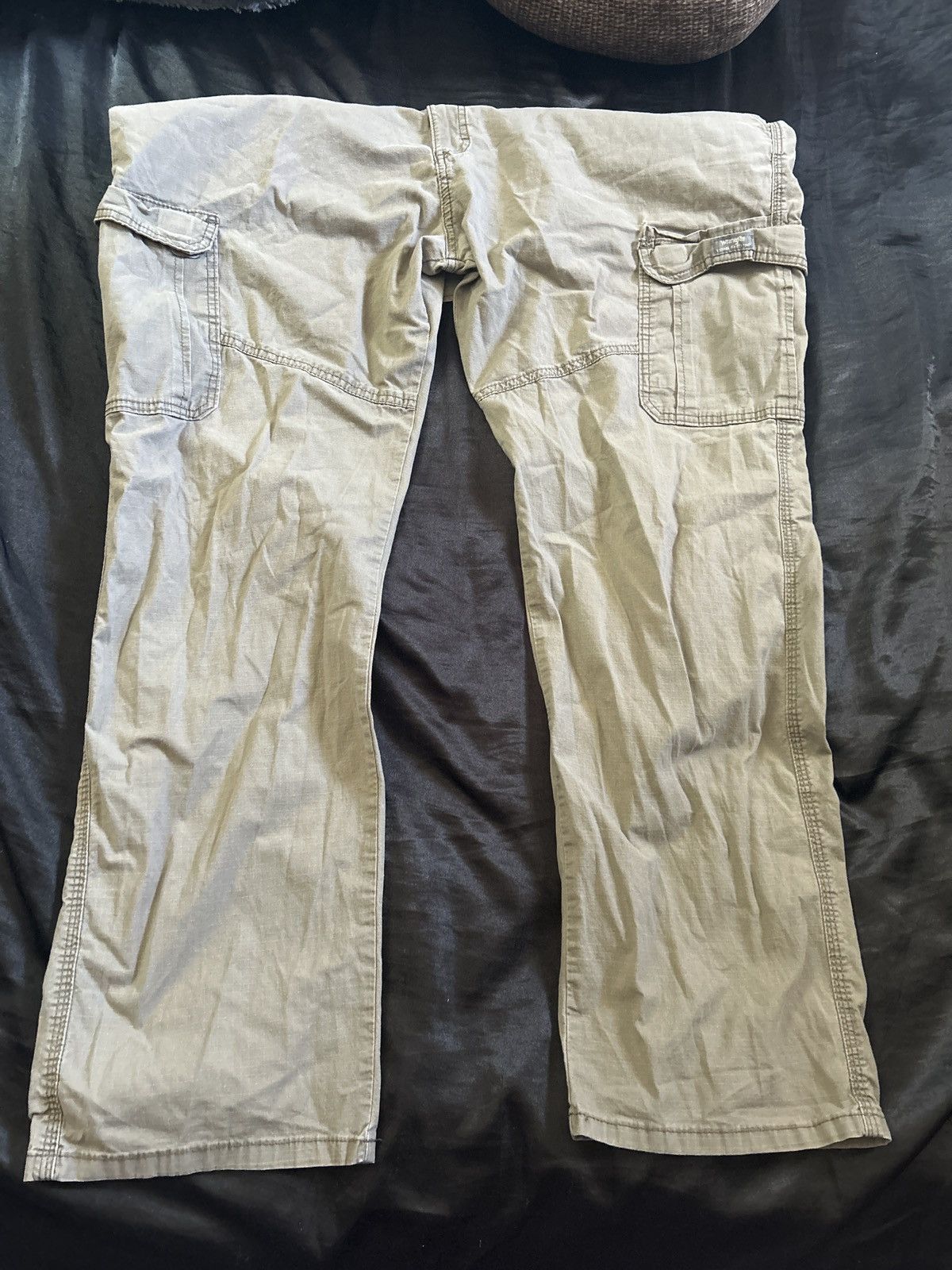 Wrangler Wrangler cargo pants Size US 44 / EU 60 - 2 Thumbnail