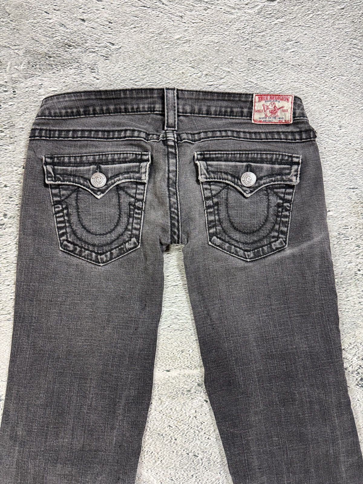 True Religion True Religion jeans grey black thick stitching flared Joey Size US 32 / EU 48 - 2 Thumbnail