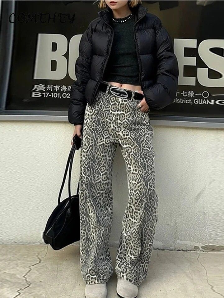 image of Vintage Fashion Leopard Jeans Women Loose High Waist Straight in Beige (Size 28)