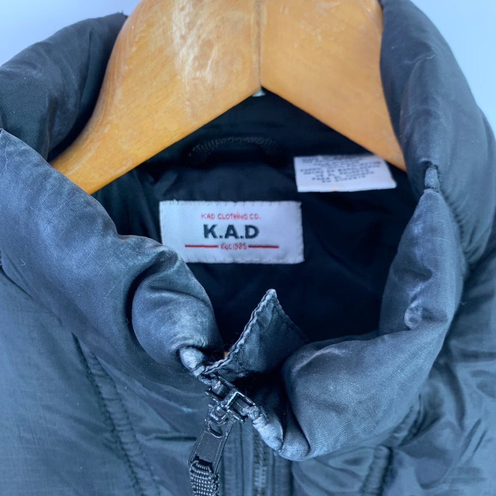 CO KAD Clothing Co Black Blue Puffer Vest Medium Men Vest Full Zip Pockets Nylon Shell Lining Size US M / EU 48-50 / 2 - 4 Thumbnail