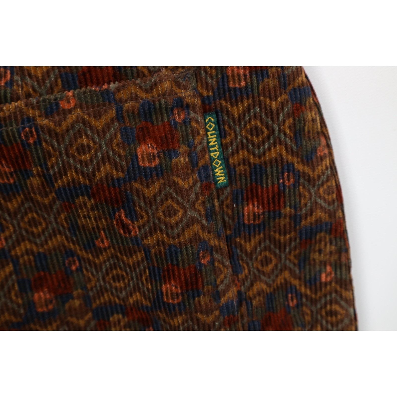 Vintage Vintage 90s Streetwear Rainbow Paisley Corduroy Skirt Size 26" / US 2 / IT 38 - 14 Thumbnail