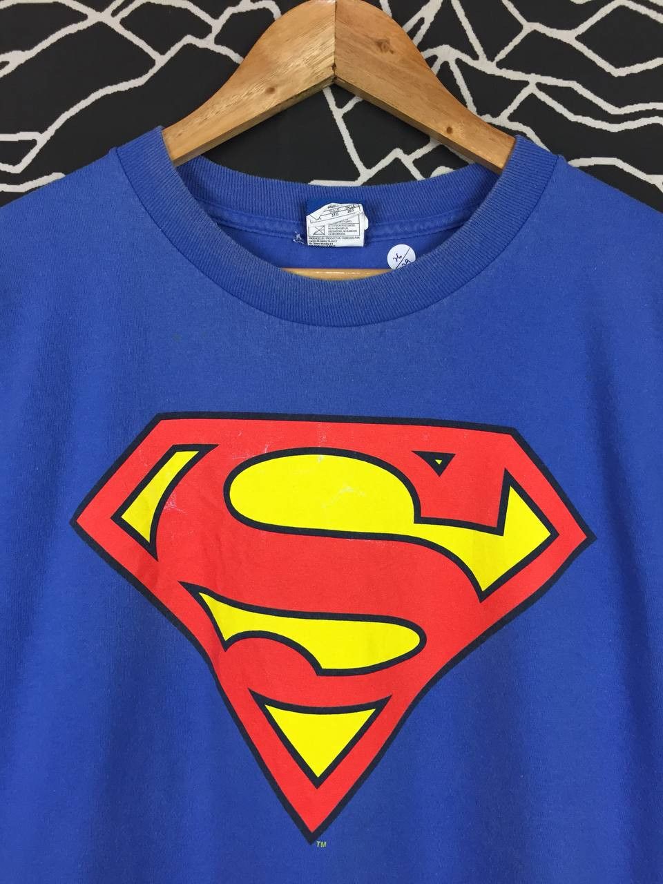 DC Comics × Vintage Vtg Y2K DC Comic Superman Logo Warner Bros Comic Movie Tee Size US XXL / EU 58 / 5 - 3 Thumbnail