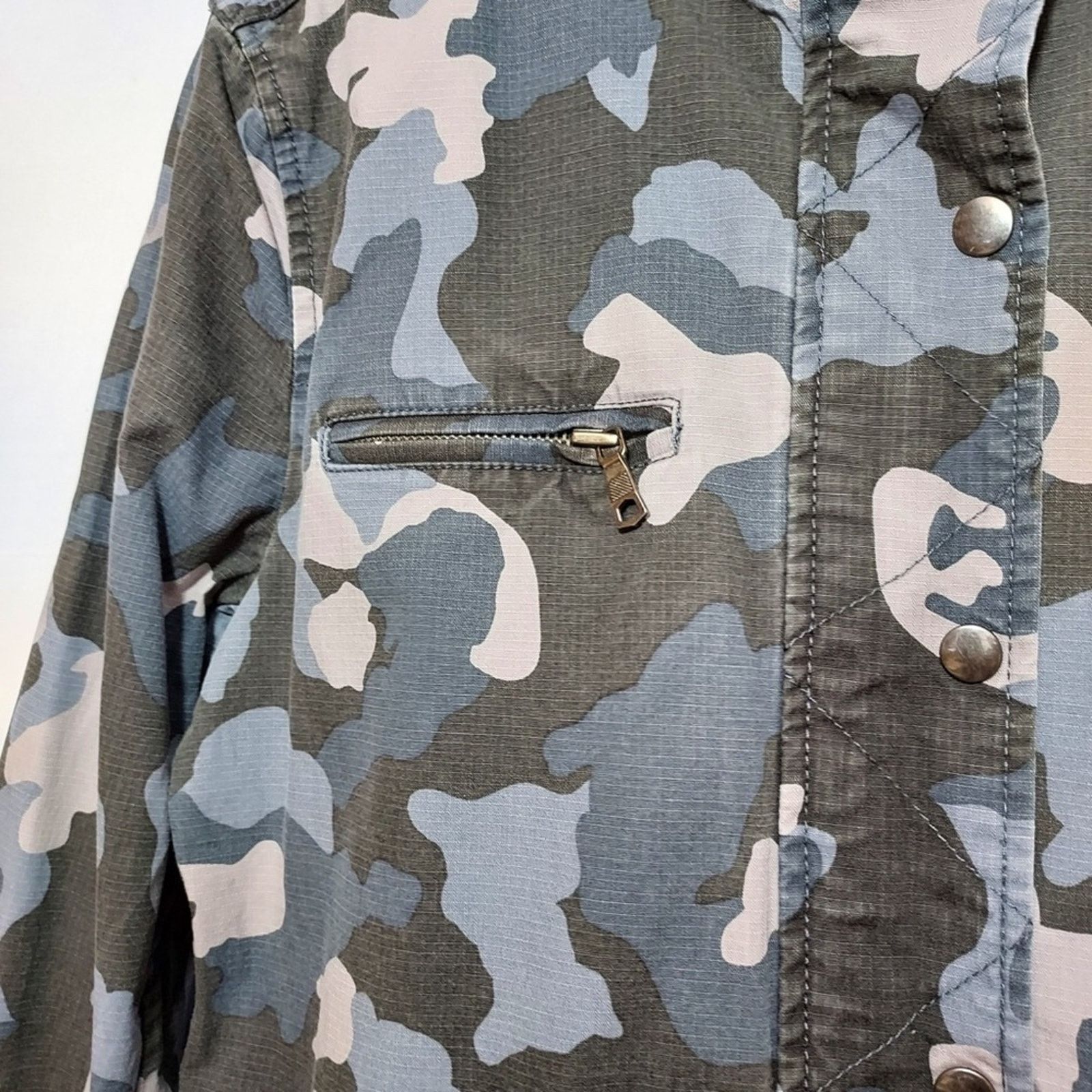 Banana Republic Banana Republic Blue Camouflage Camo Cargo Utility Jacket Size M / US 6-8 / IT 42-44 - 7 Thumbnail